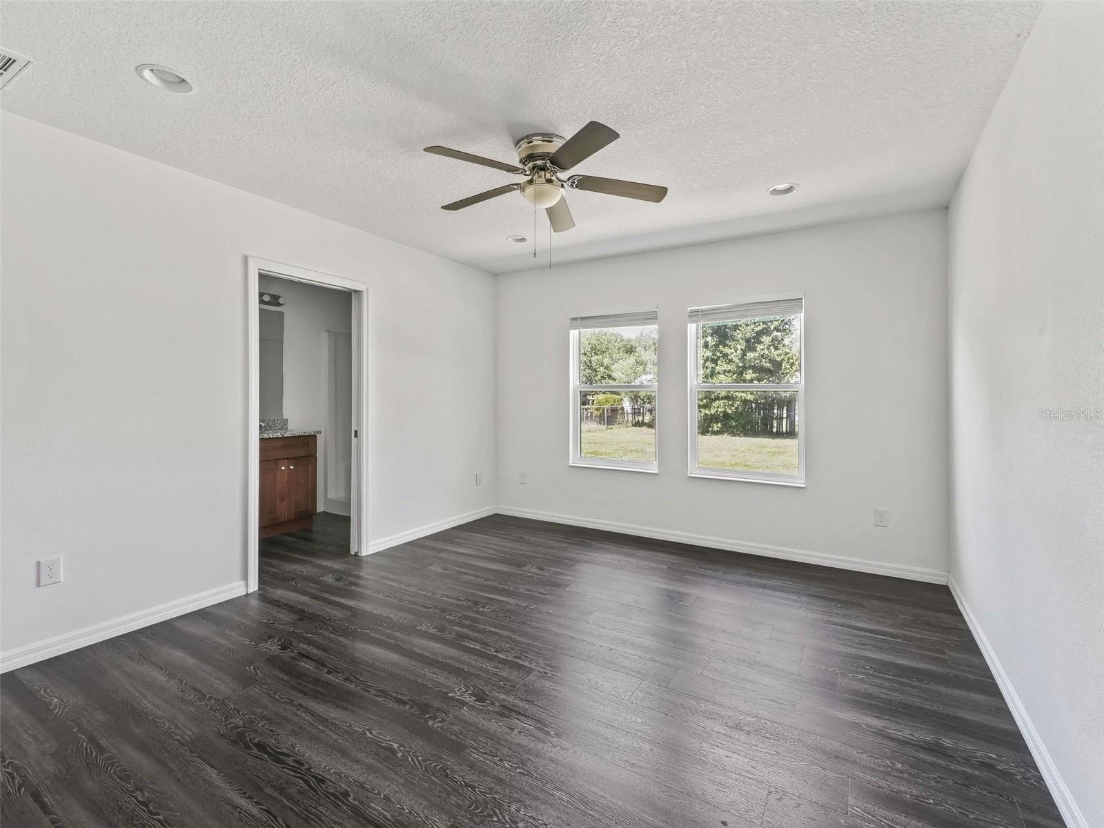 Image 14 of 24 For 11684 84th Terrace