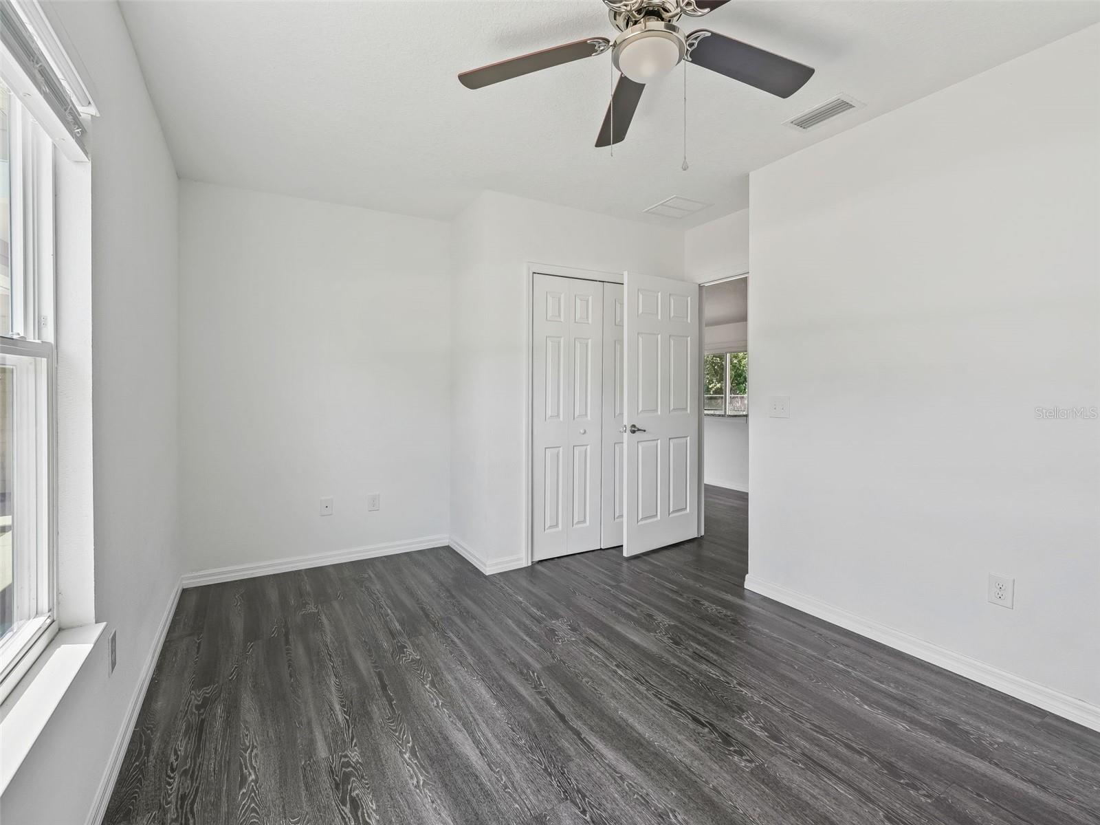 Image 20 of 24 For 11684 84th Terrace