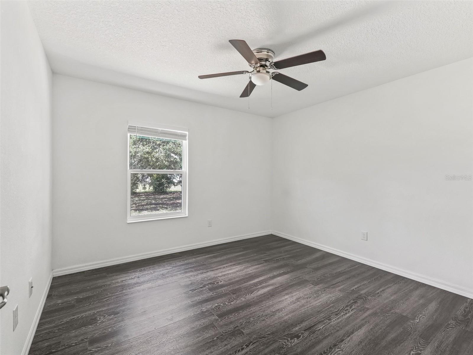 Image 21 of 24 For 11684 84th Terrace