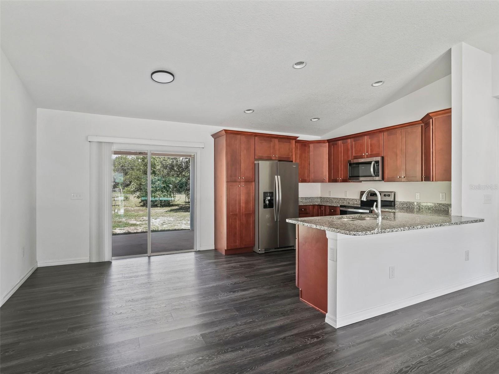 Image 9 of 24 For 11684 84th Terrace