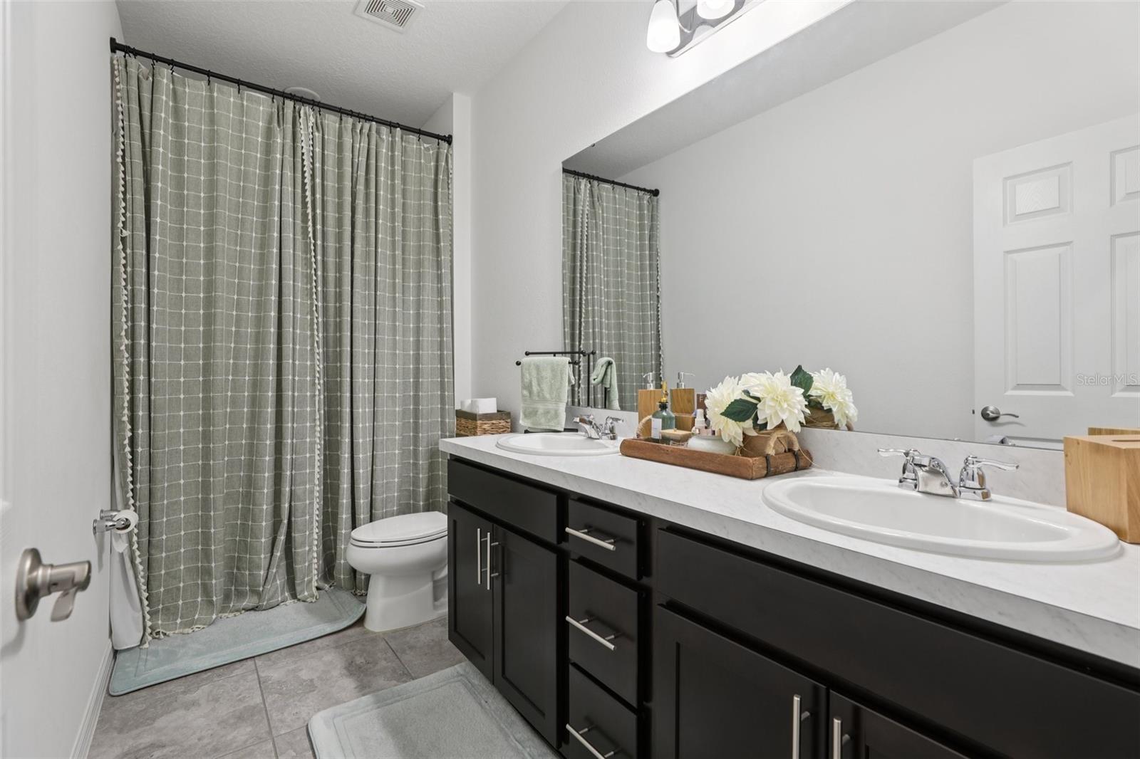 Image 31 of 65 For 2241 Emerald Springs Drive