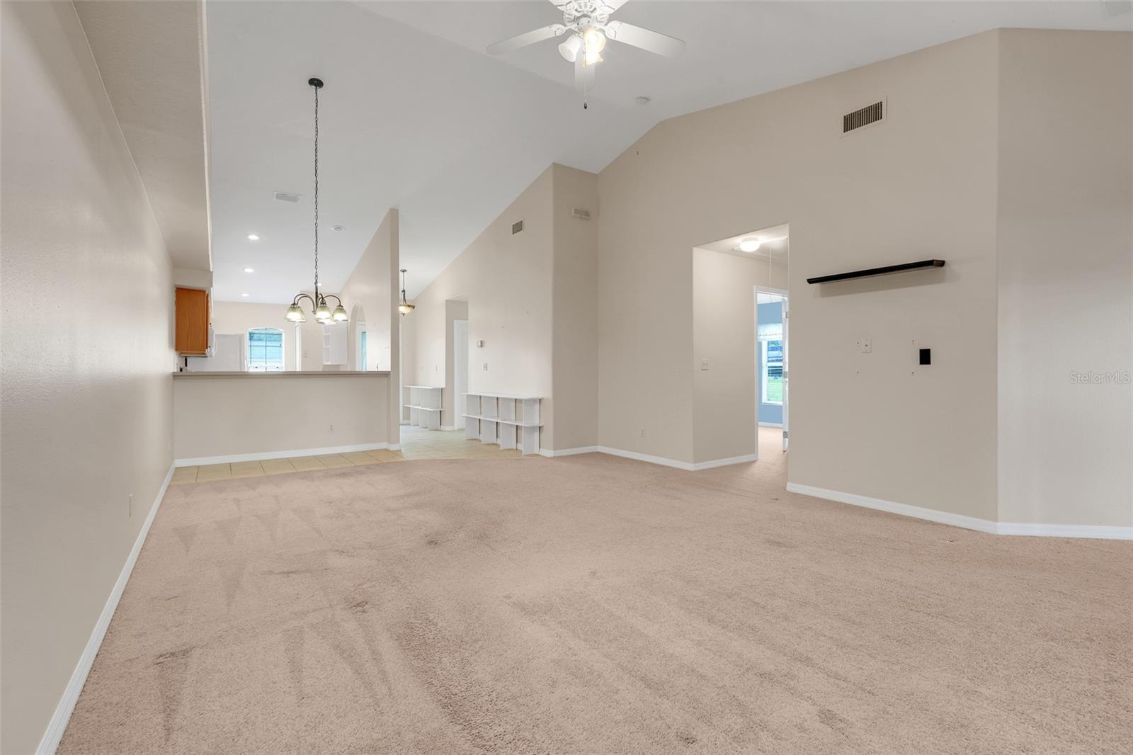 Image 11 of 33 For 8809 Courtyard Lane