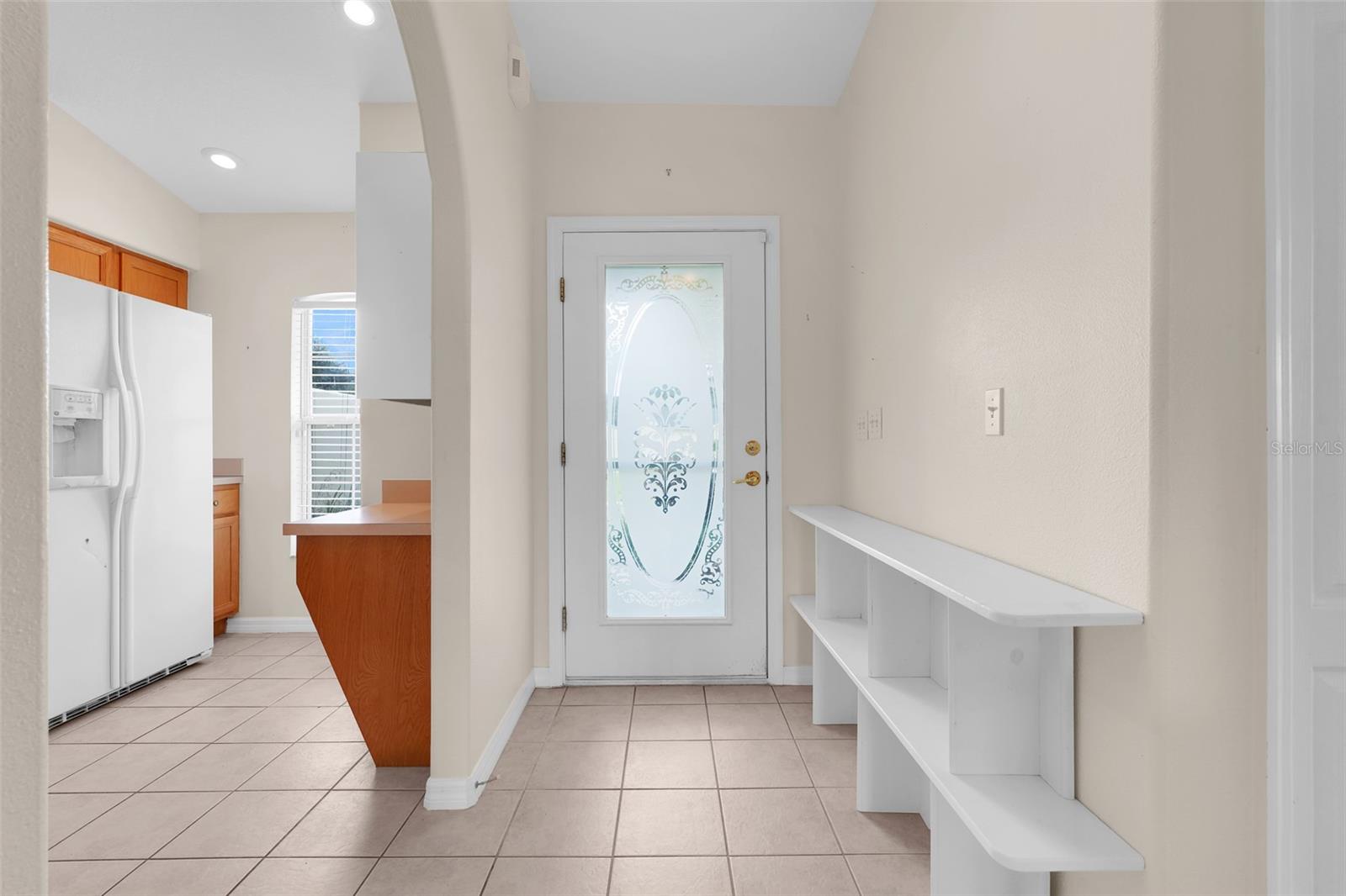 Image 6 of 33 For 8809 Courtyard Lane
