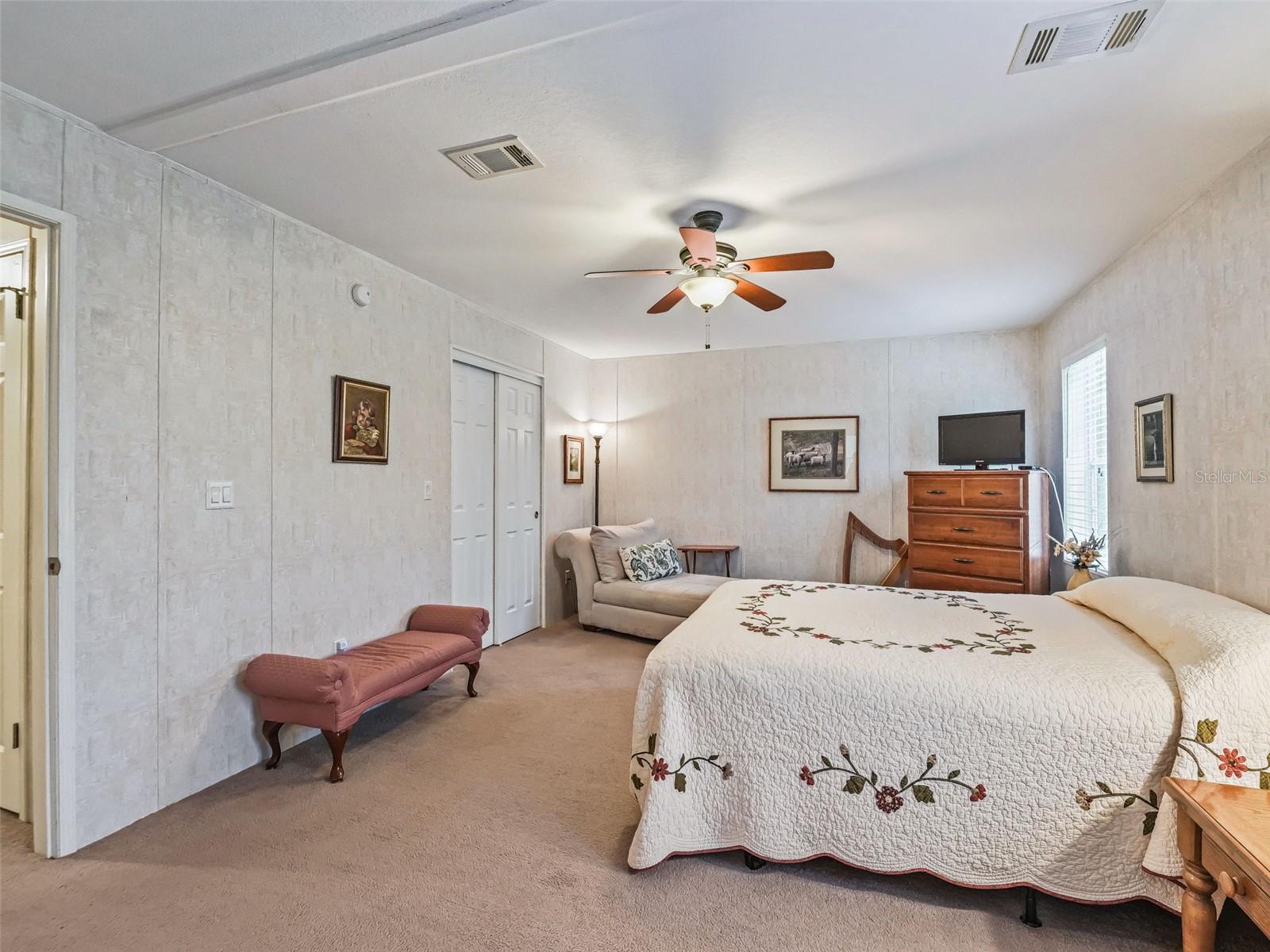 Image 20 of 34 For 4214 Joslyn Lane