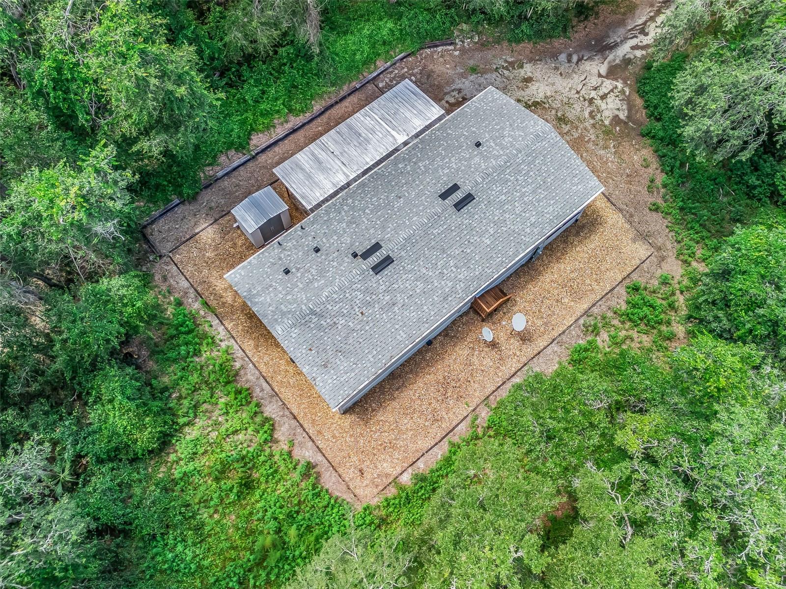 Image 3 of 34 For 4214 Joslyn Lane