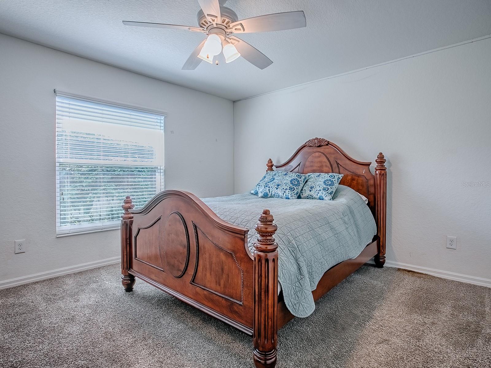 Image 18 of 49 For 10010 Lake Miona Way