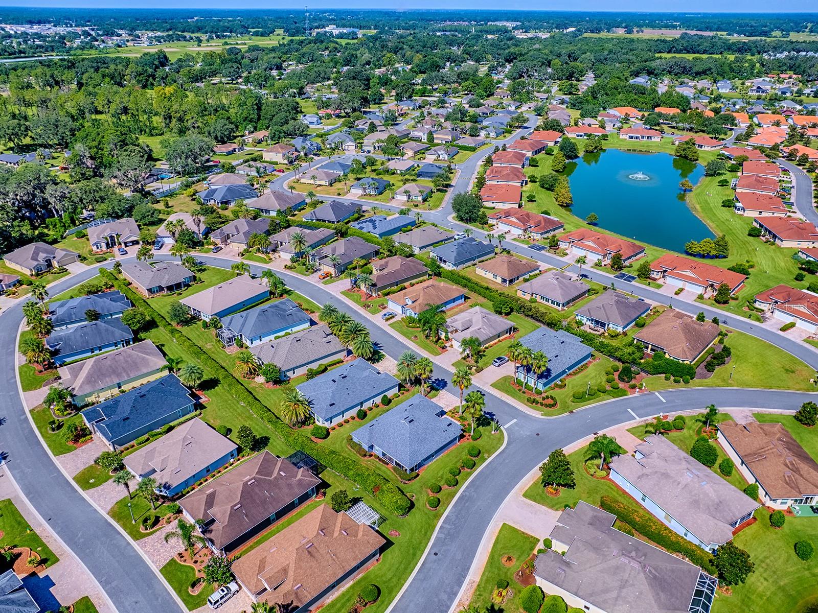 Image 32 of 49 For 10010 Lake Miona Way