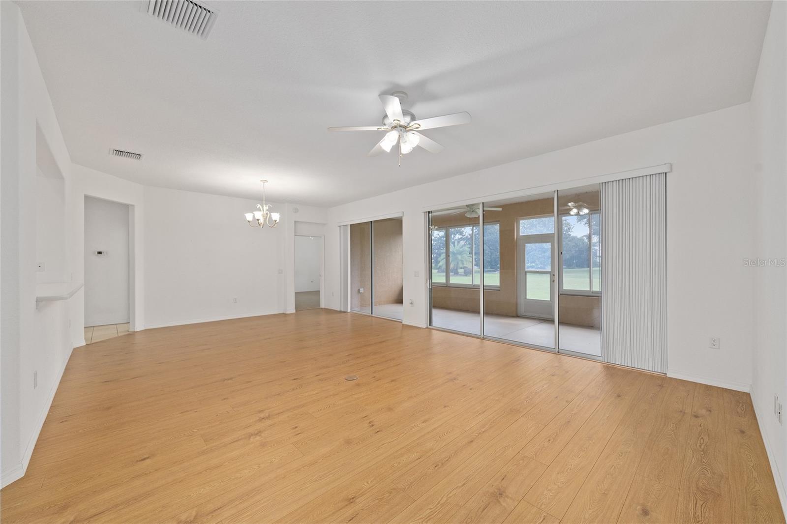 Image 20 of 84 For 13089 86th Court