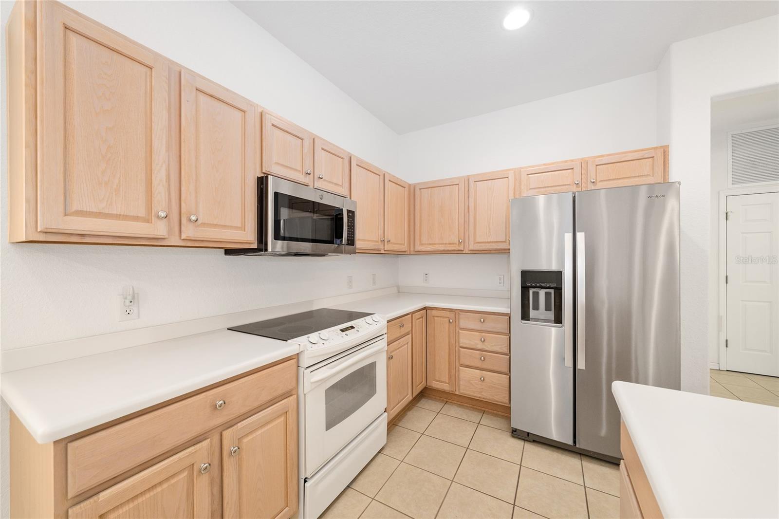 Image 32 of 84 For 13089 86th Court