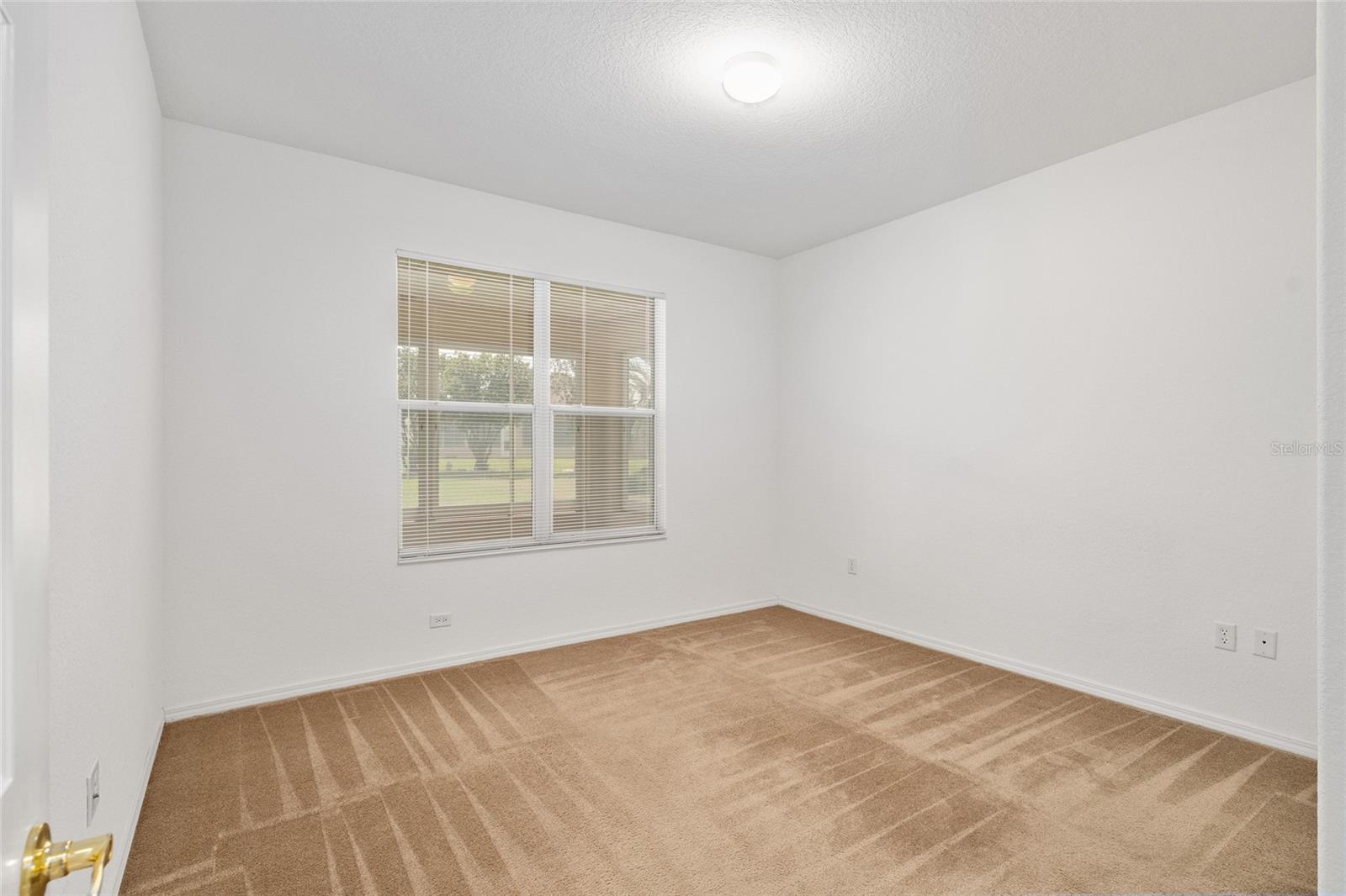 Image 36 of 84 For 13089 86th Court