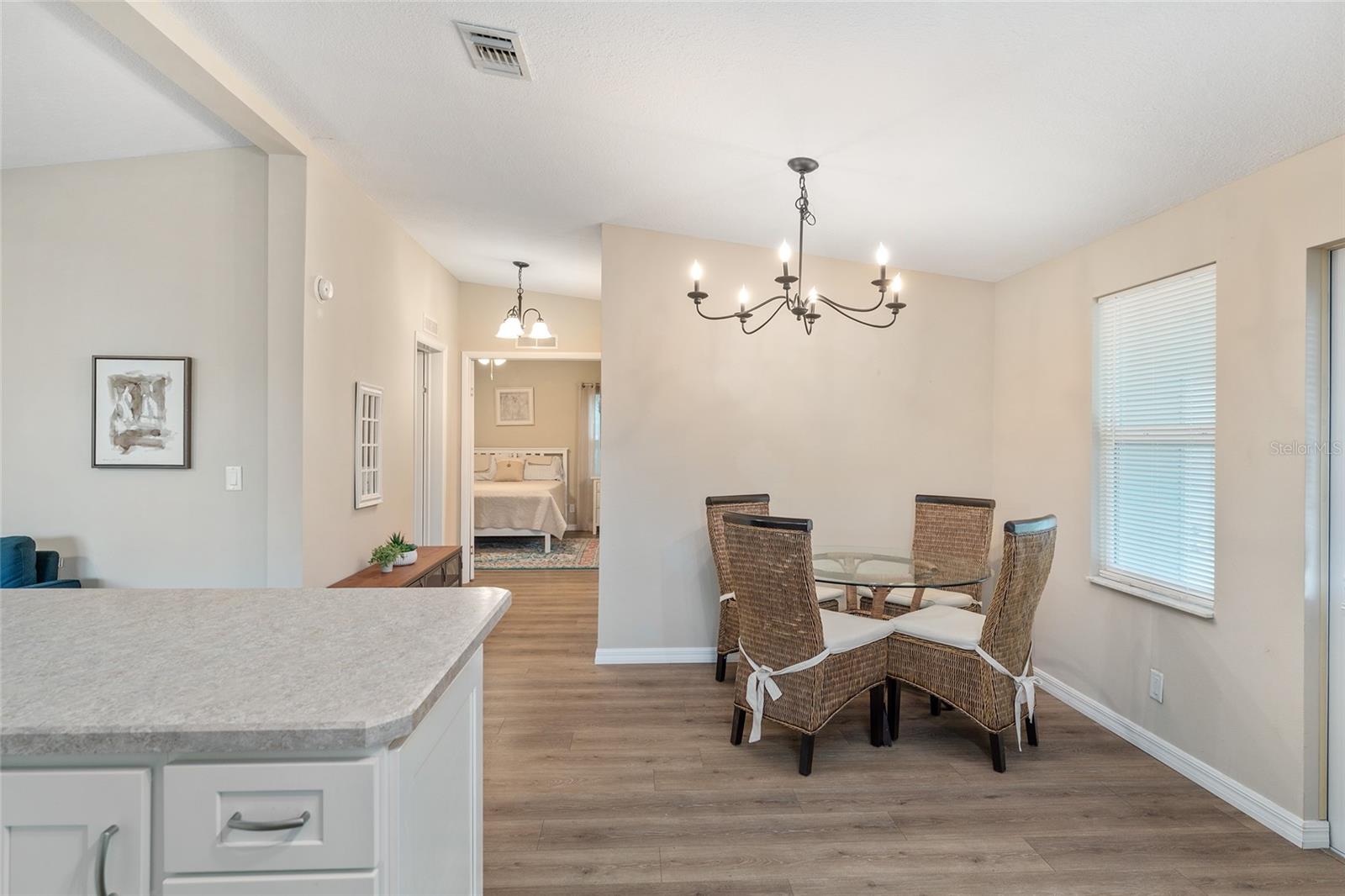 Image 21 of 67 For 1607 Doral Circle