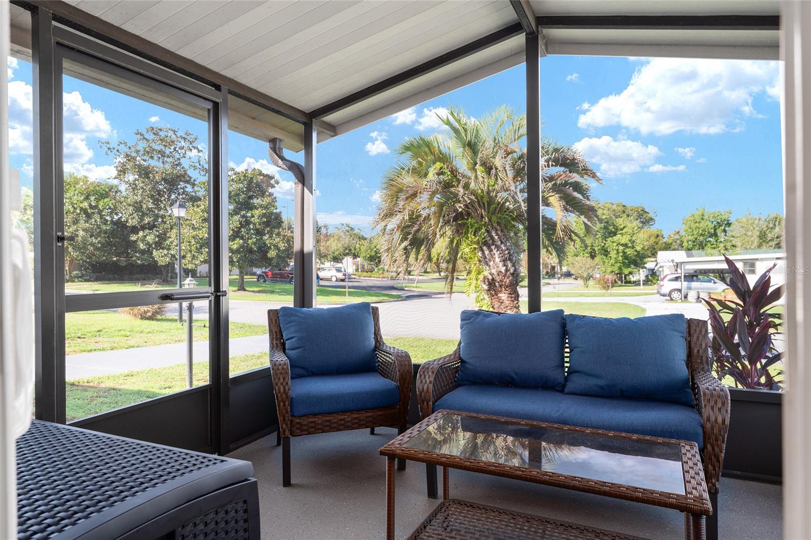 Image 44 of 67 For 1607 Doral Circle