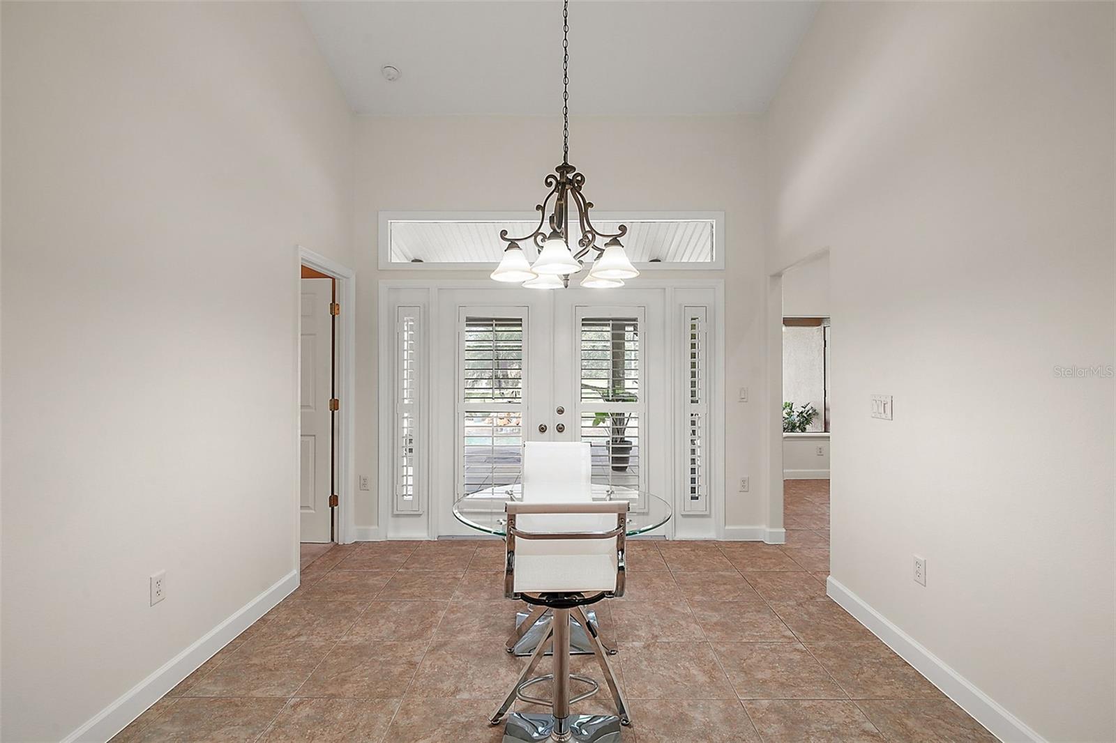 Image 10 of 42 For 7685 Lake Angelina Drive