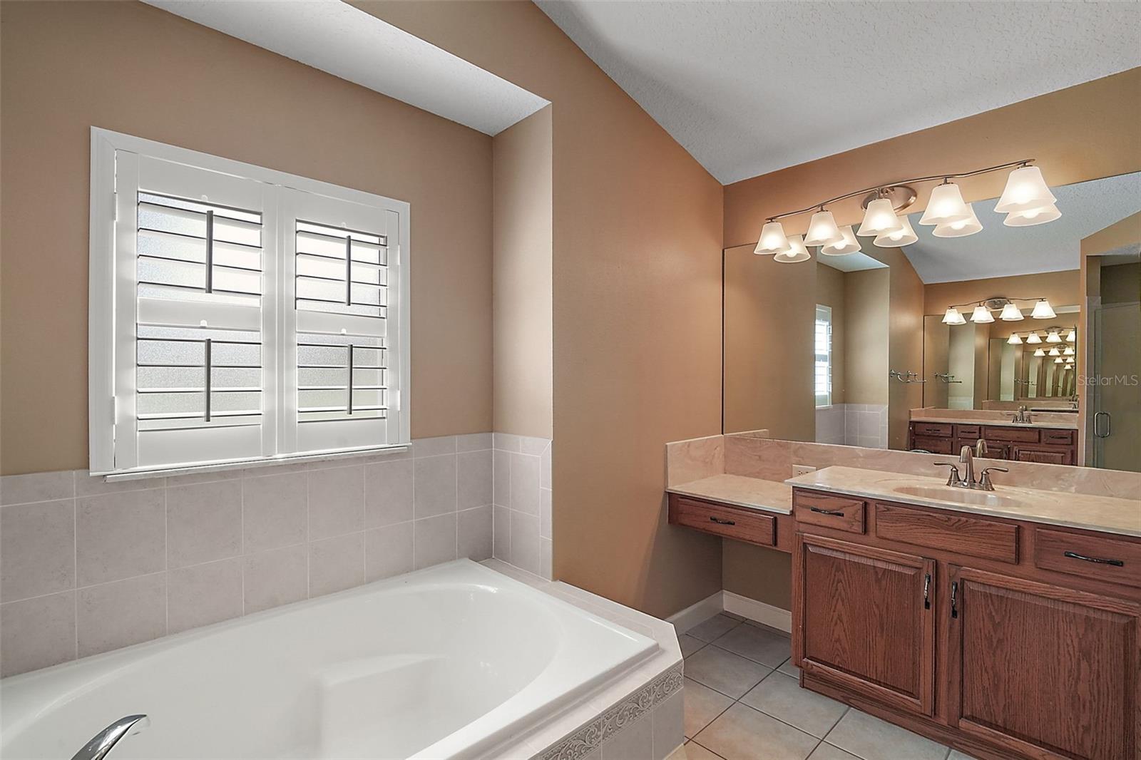 Image 24 of 42 For 7685 Lake Angelina Drive