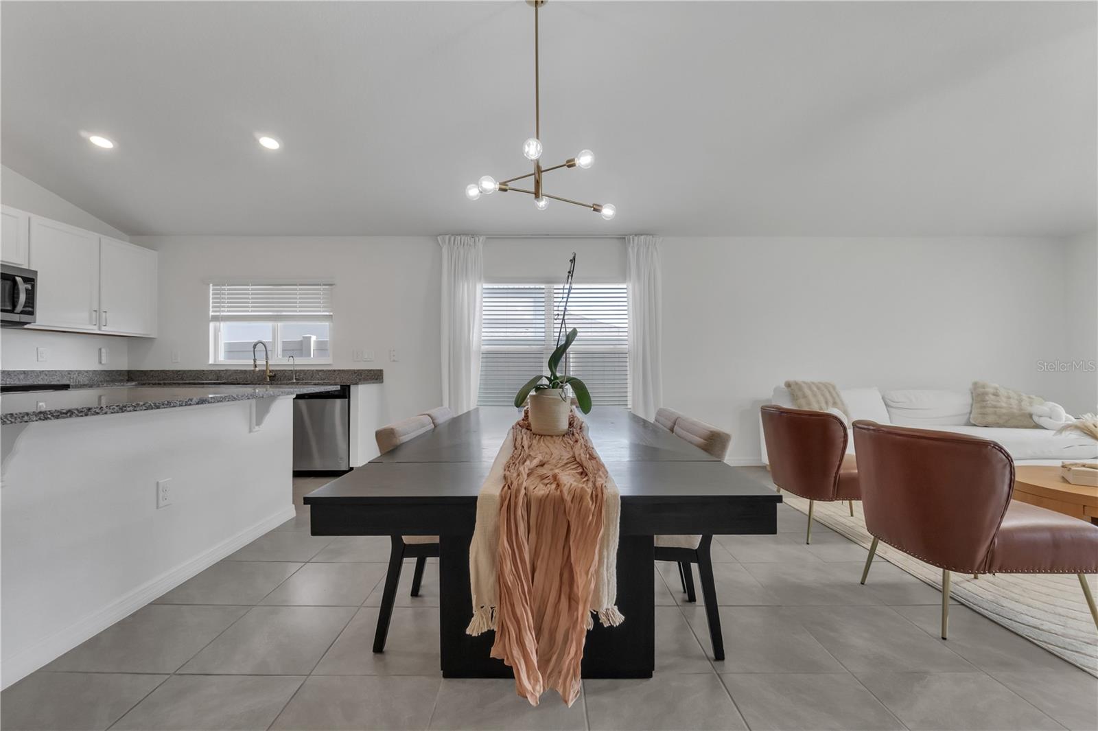 Image 12 of 40 For 3800 Whitetail Court