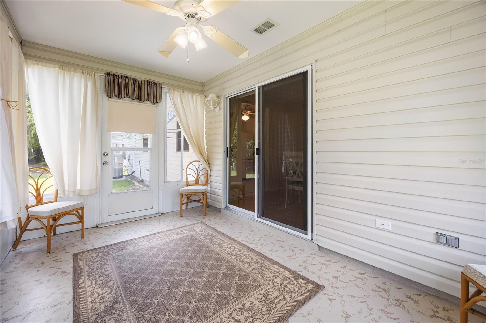 Image 14 of 36 For 729 Bolivar Street