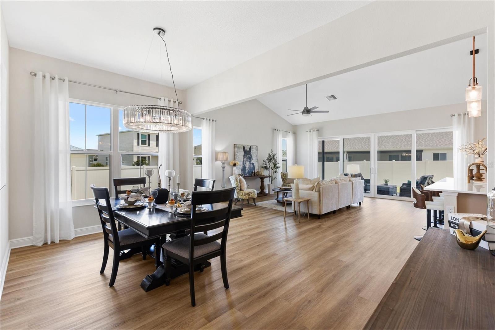 Image 11 of 42 For 7563 Dinapoli Court
