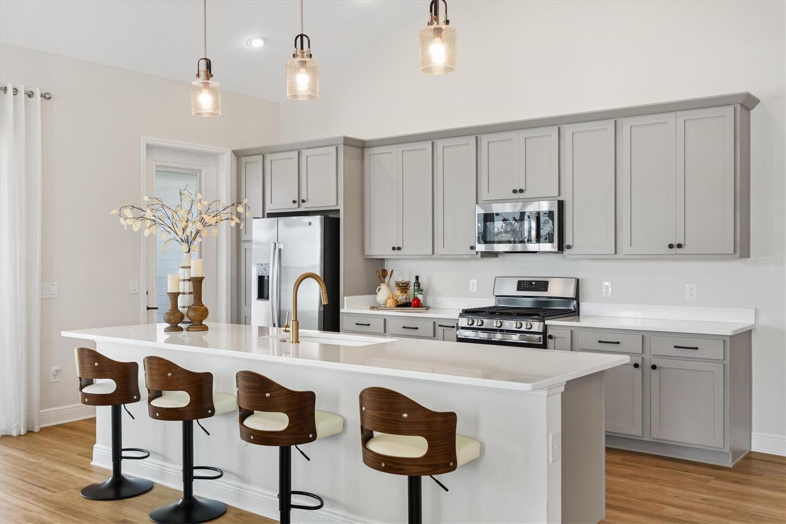 Image 14 of 42 For 7563 Dinapoli Court
