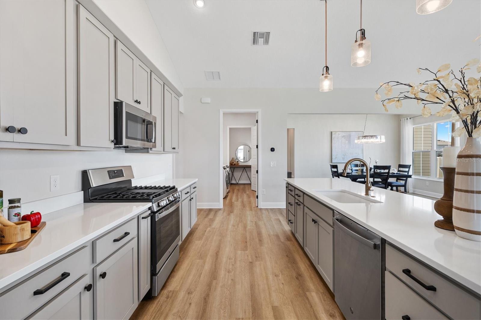 Image 15 of 42 For 7563 Dinapoli Court