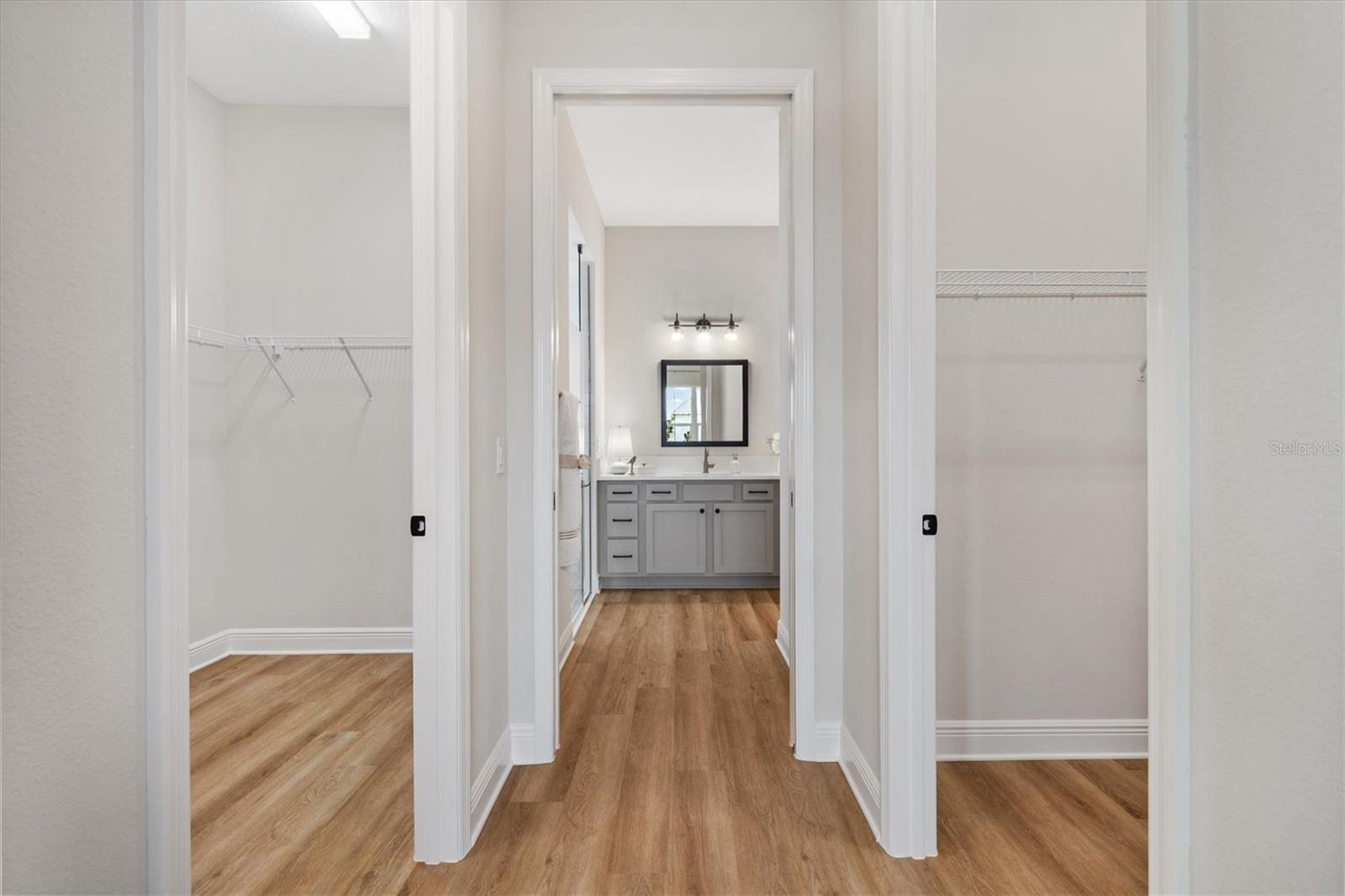 Image 23 of 42 For 7563 Dinapoli Court