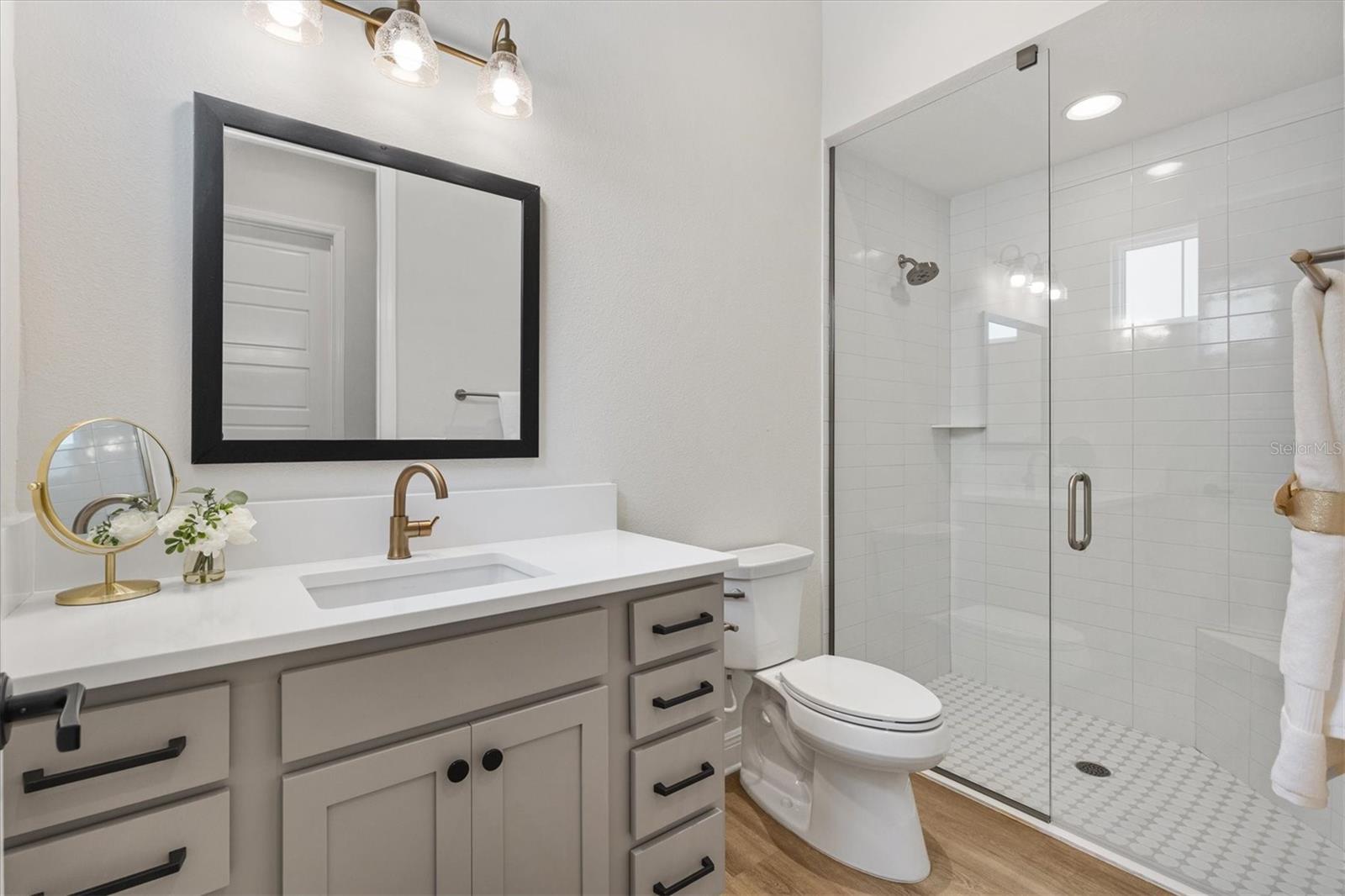 Image 28 of 42 For 7563 Dinapoli Court