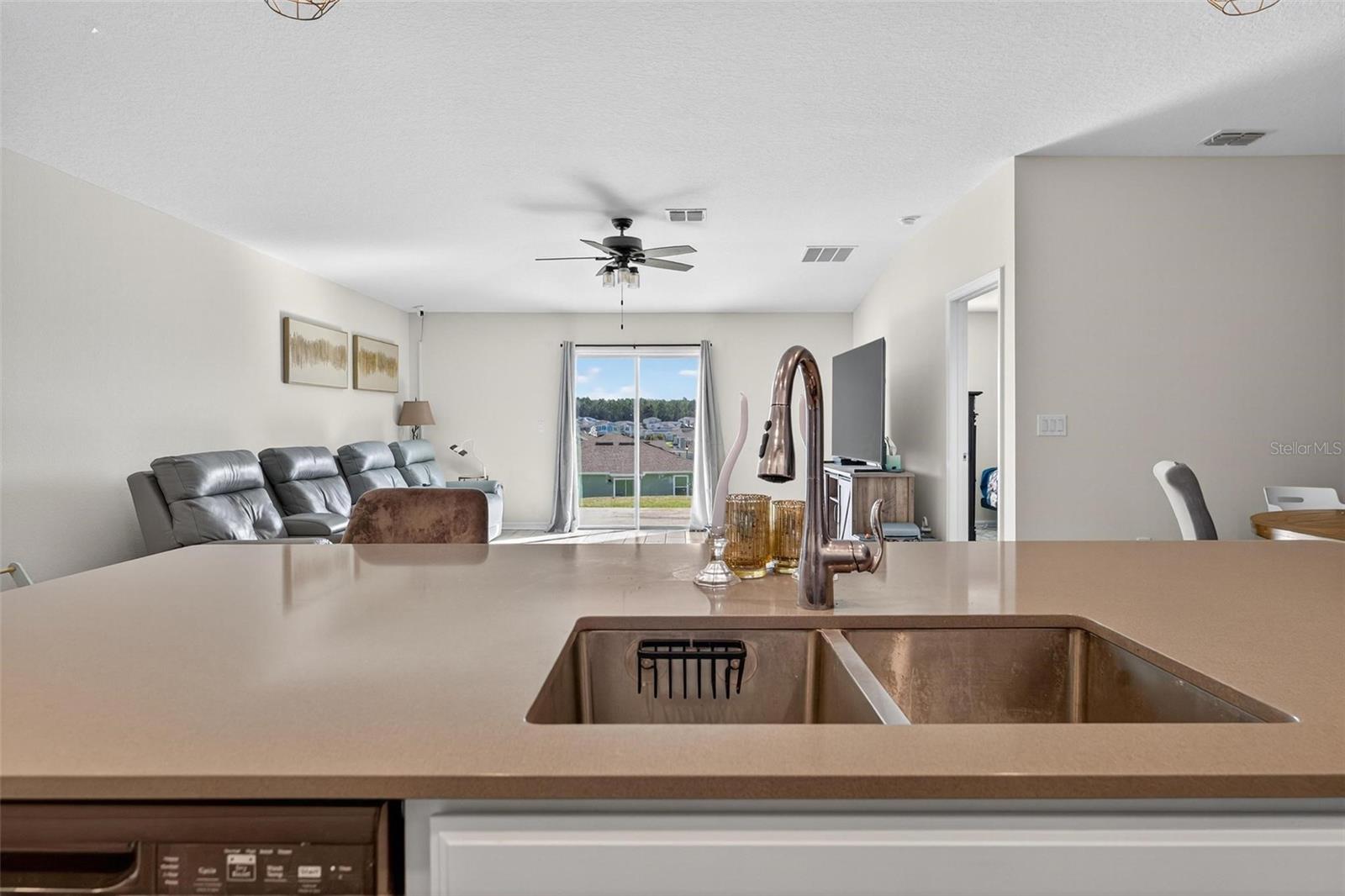 Image 15 of 41 For 5108 Tanzanite Drive