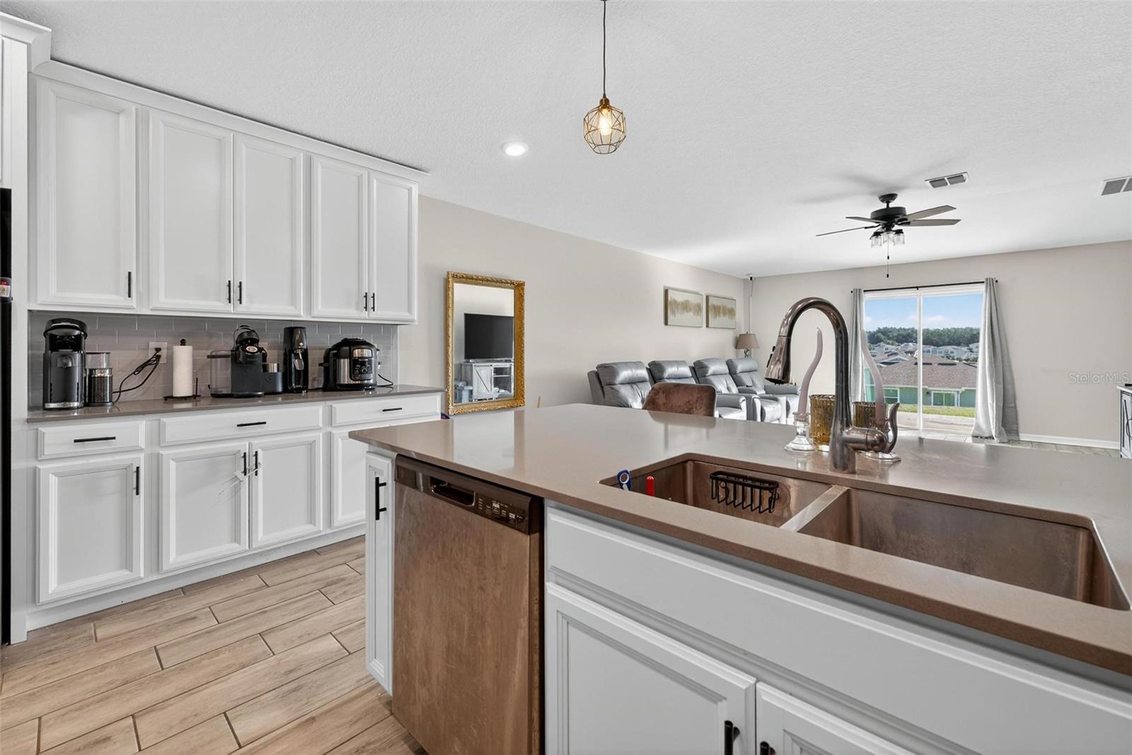 Image 16 of 41 For 5108 Tanzanite Drive