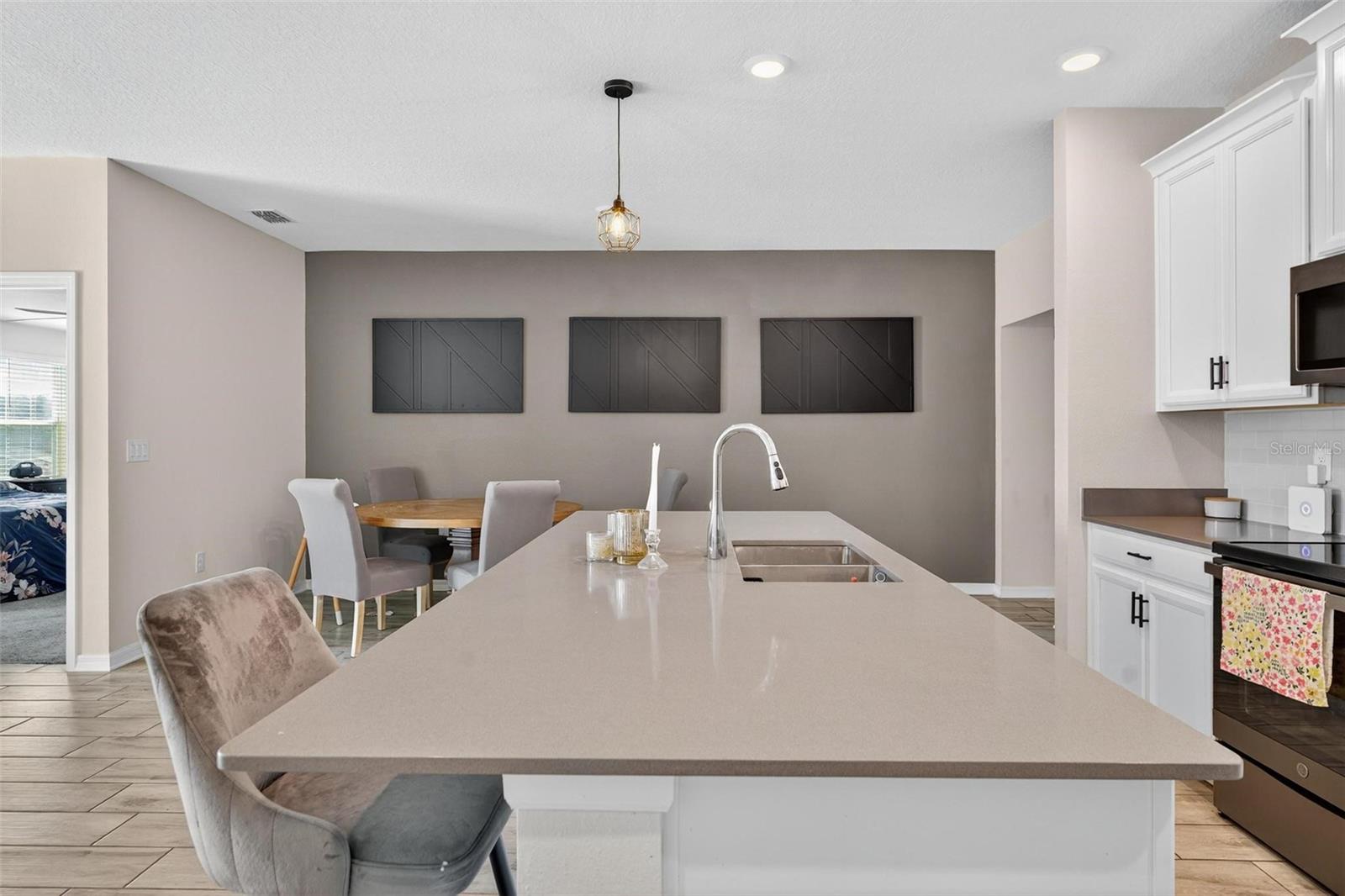 Image 19 of 41 For 5108 Tanzanite Drive