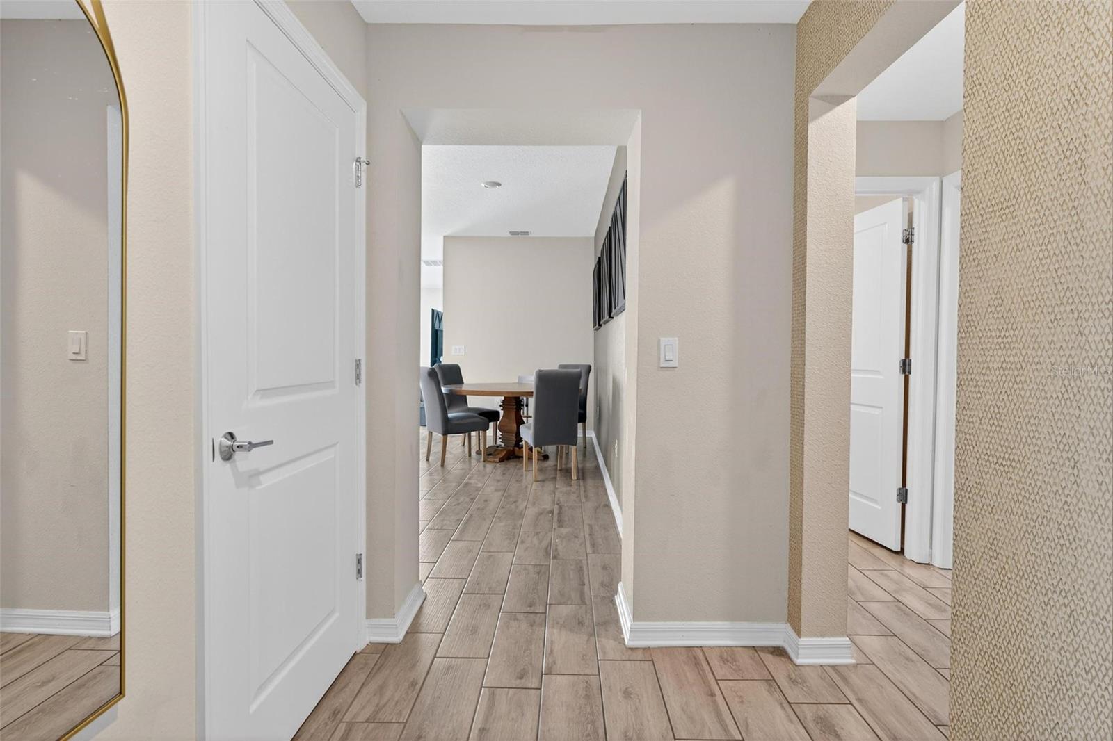 Image 4 of 41 For 5108 Tanzanite Drive