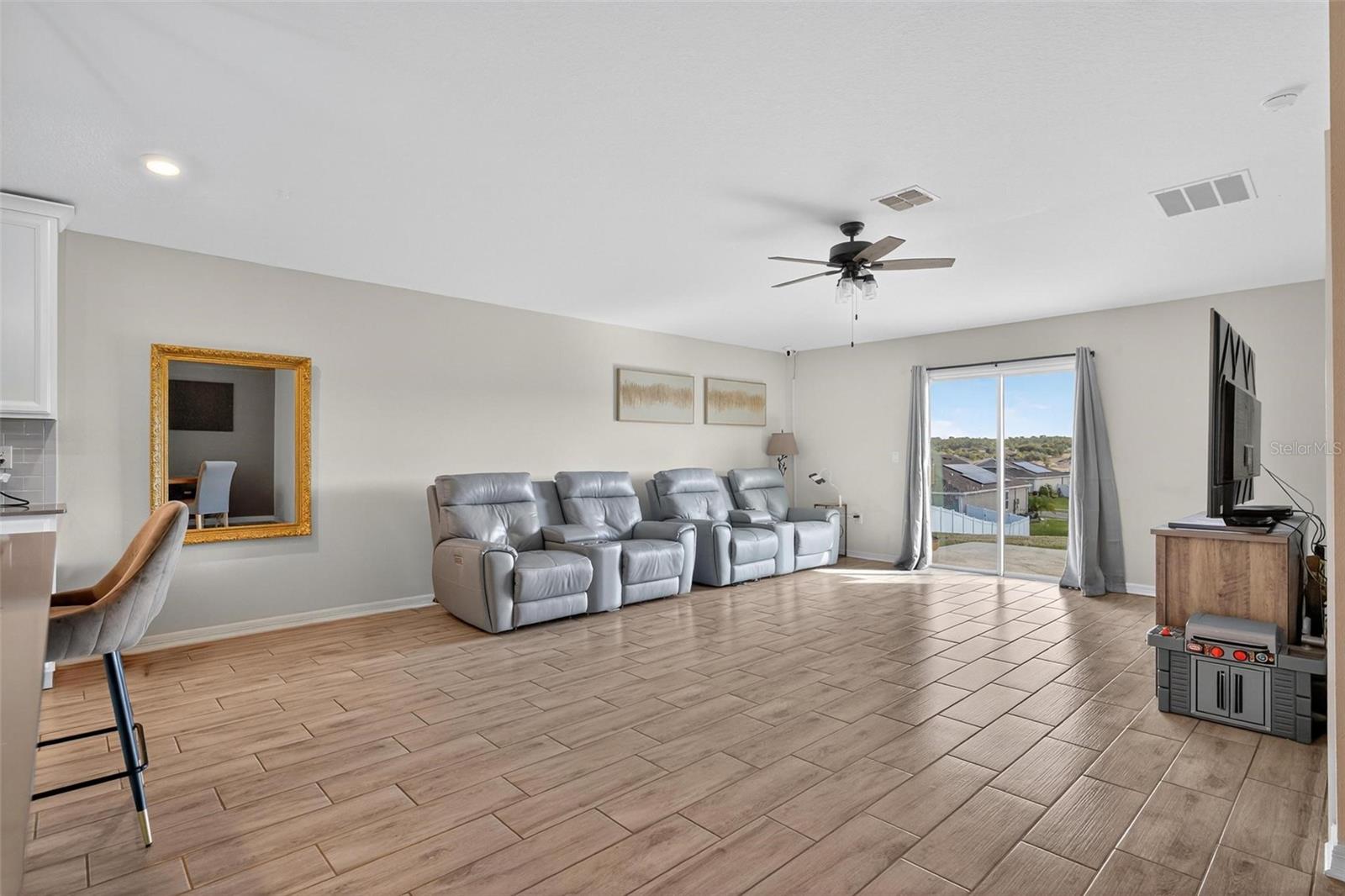 Image 7 of 41 For 5108 Tanzanite Drive