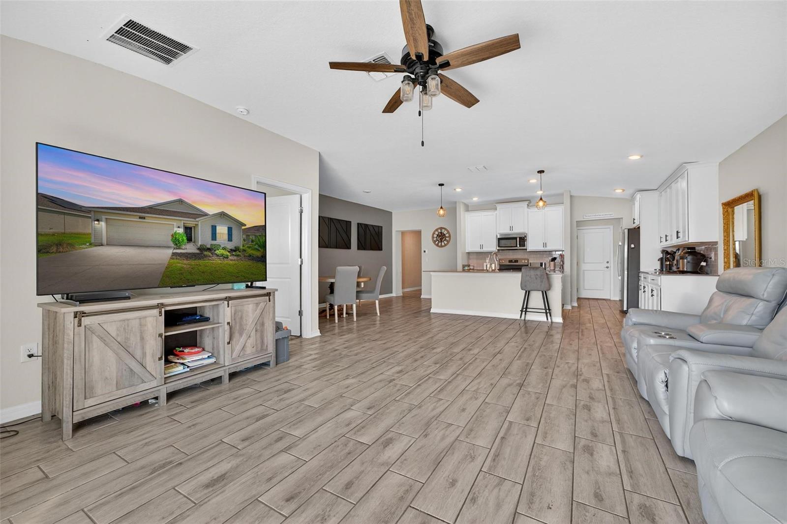 Image 9 of 41 For 5108 Tanzanite Drive