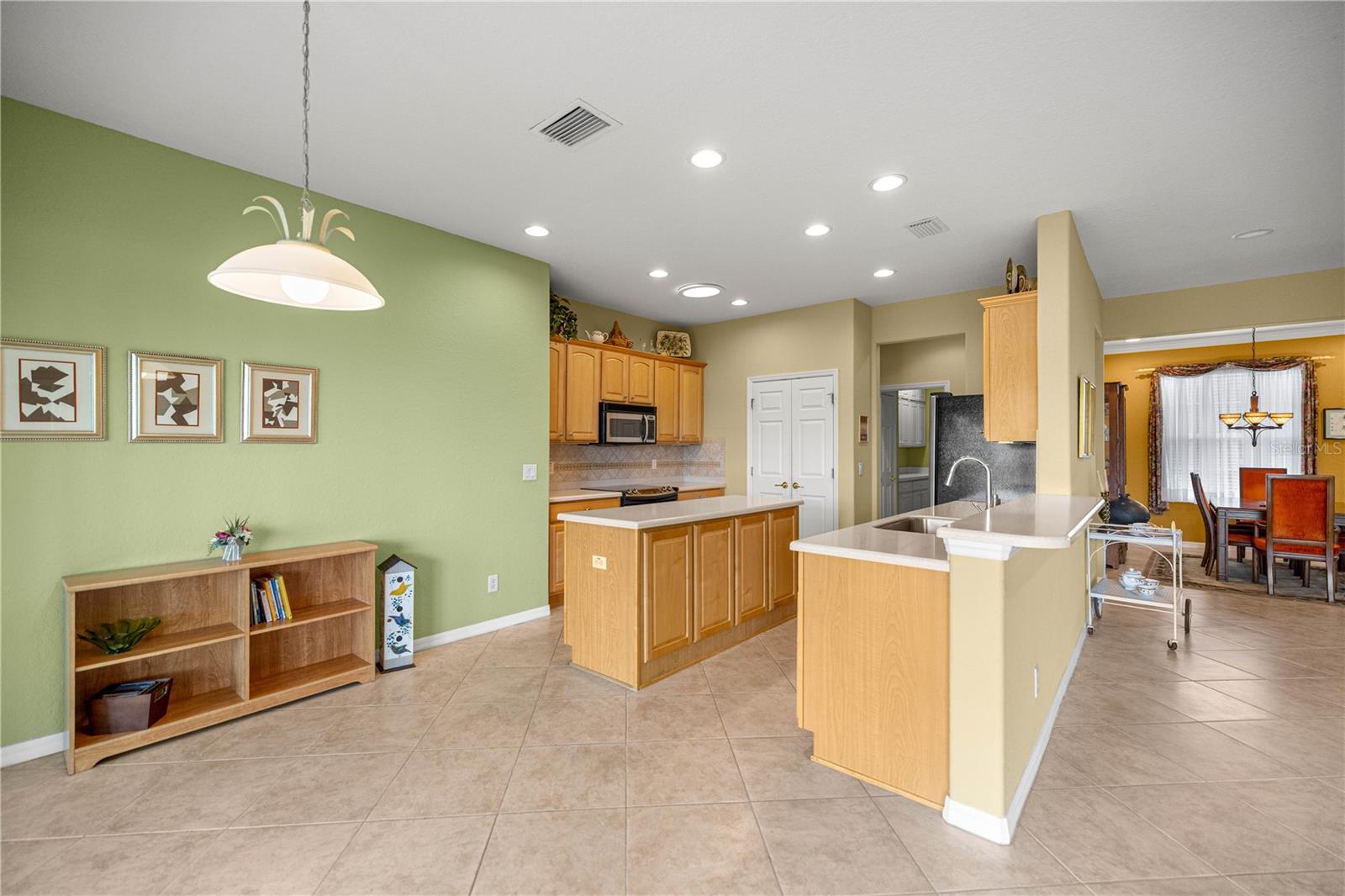 Image 12 of 43 For 8953 119th Street