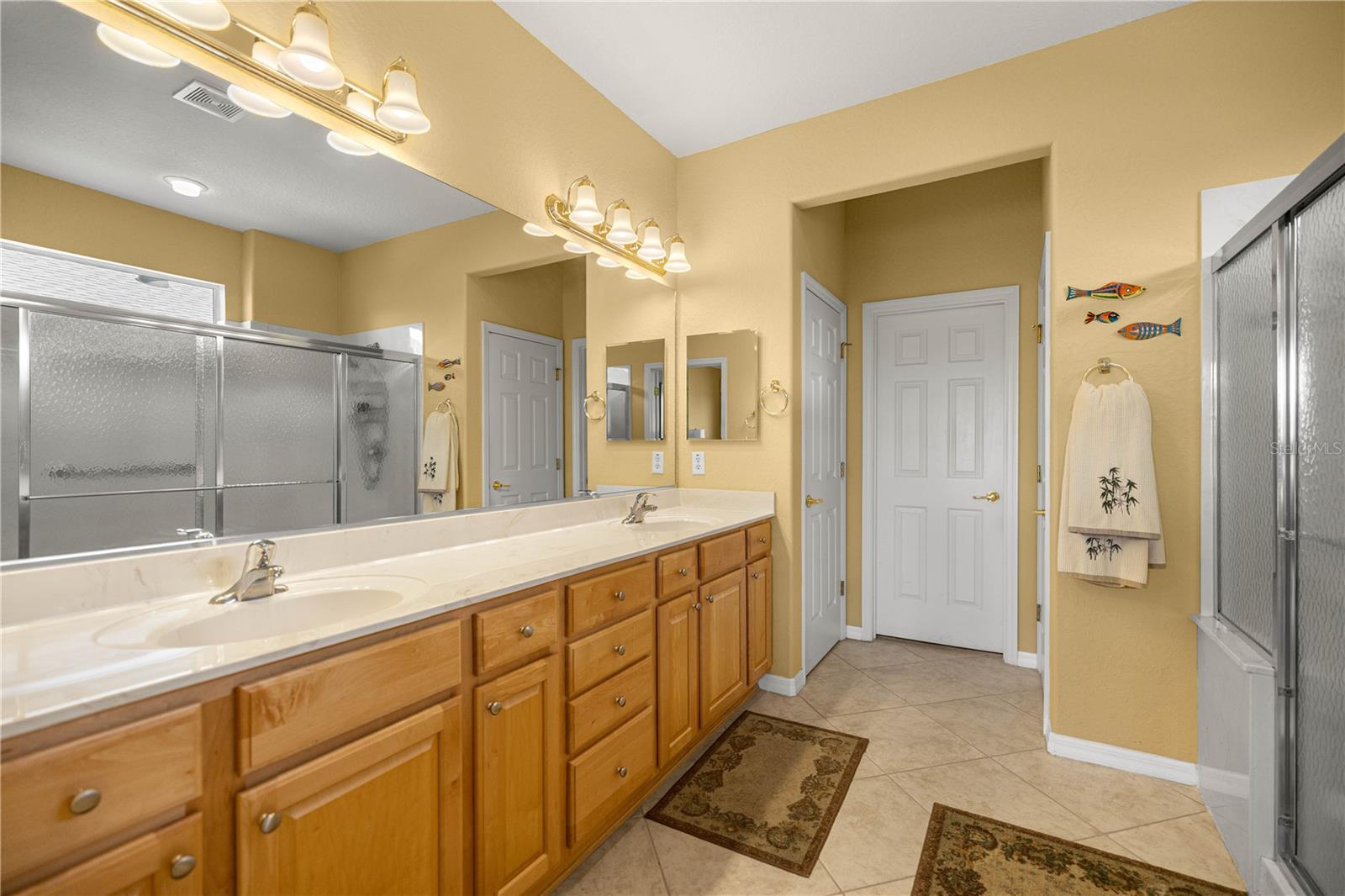 Image 23 of 43 For 8953 119th Street
