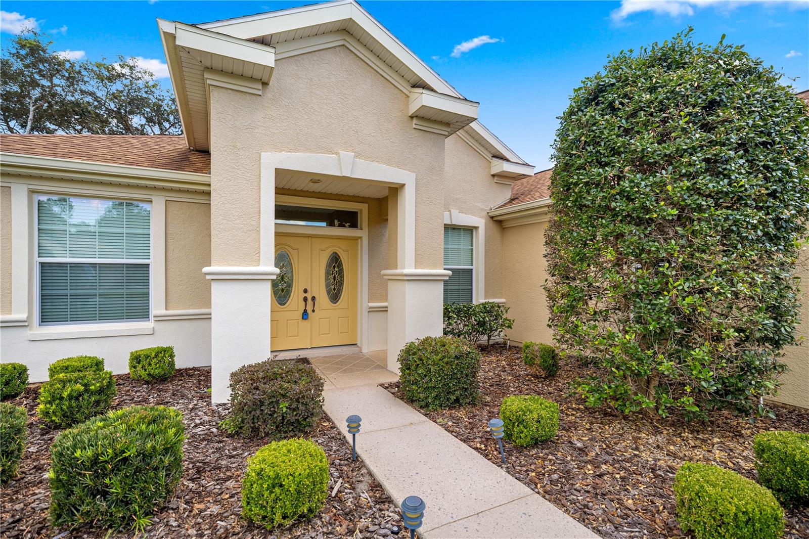Image 4 of 43 For 8953 119th Street