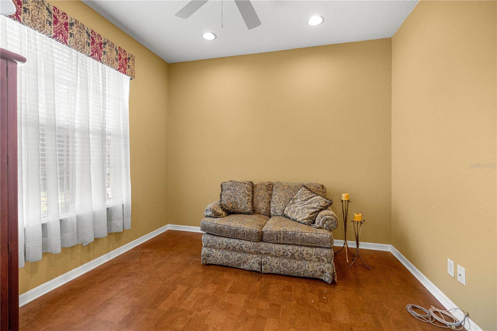 Image 8 of 43 For 8953 119th Street