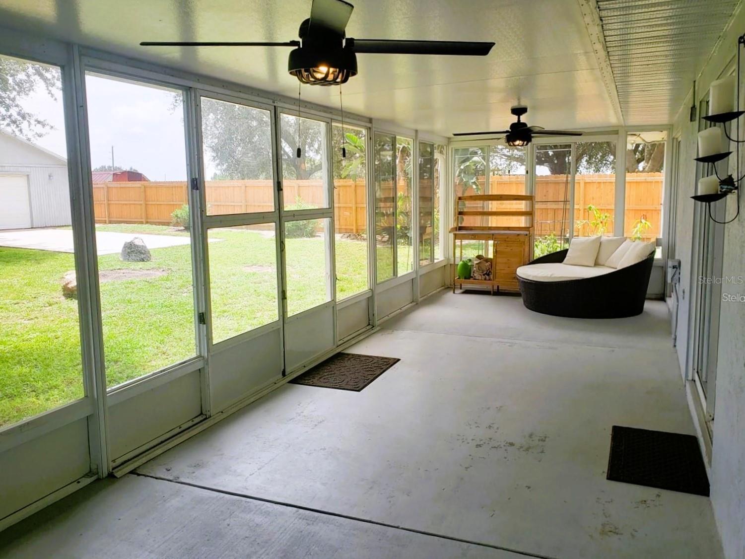 Image 30 of 37 For 9910 Janette Lane