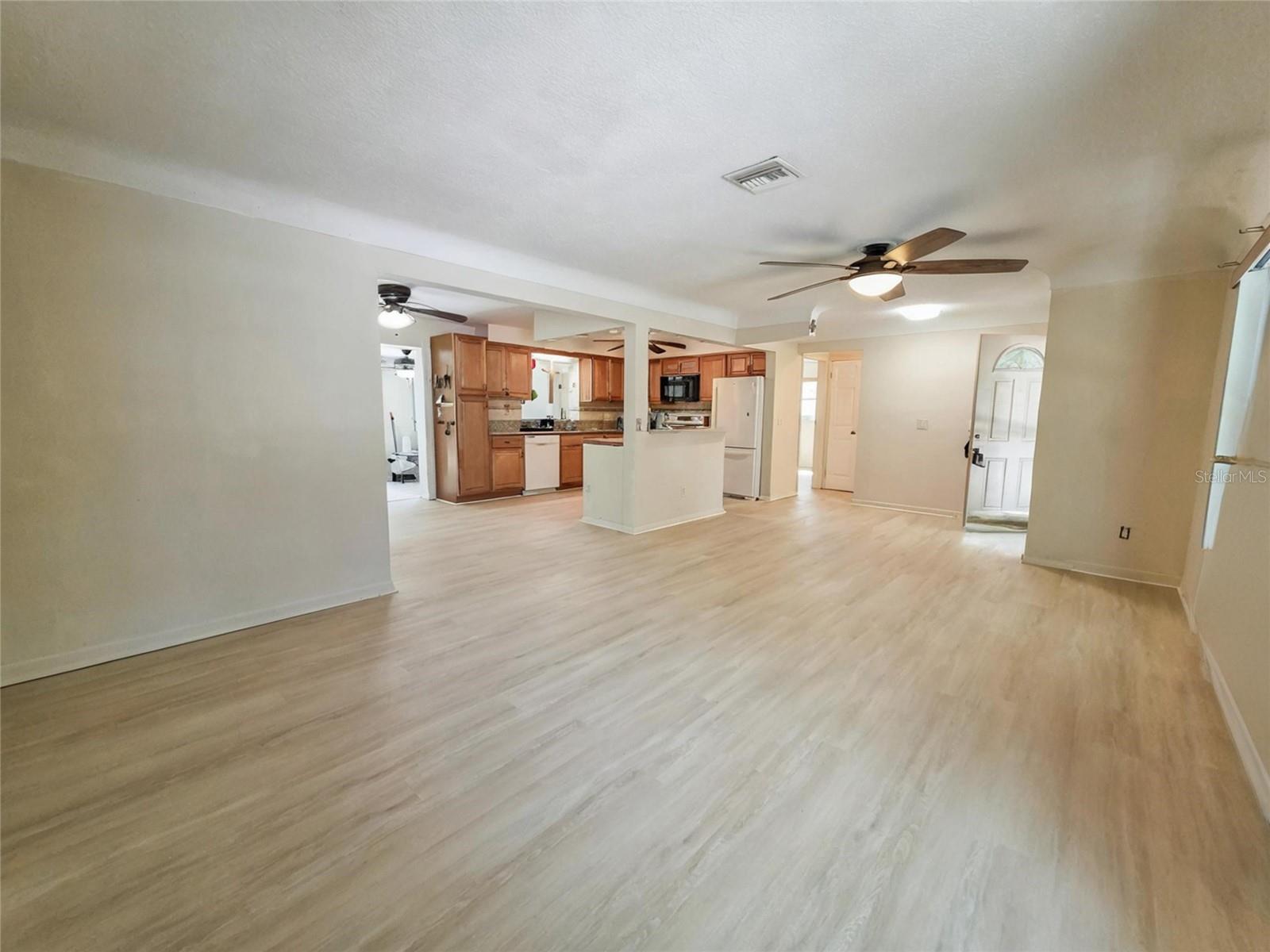 Image 5 of 31 For 1543 Sandy Lane