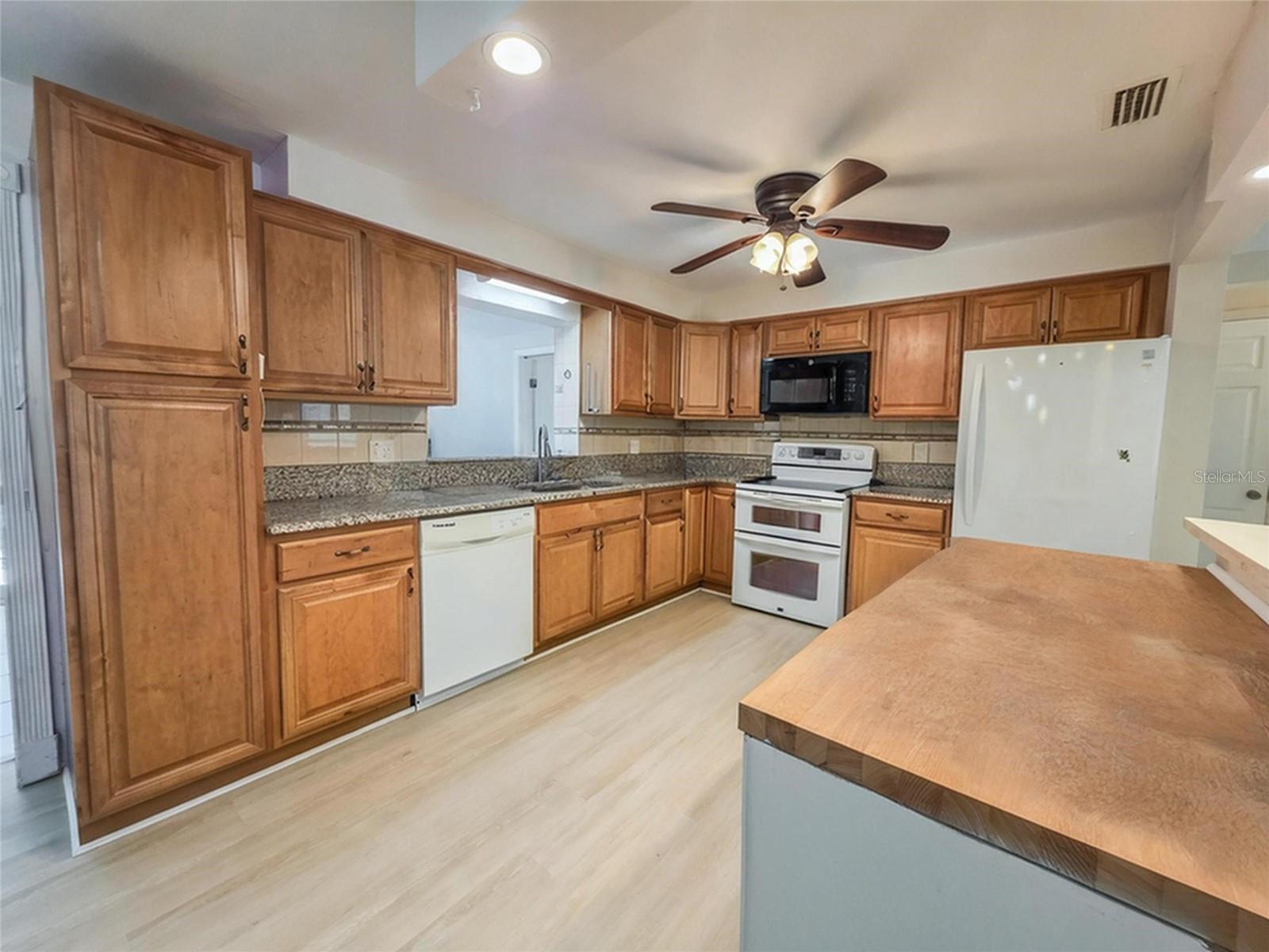 Image 6 of 31 For 1543 Sandy Lane