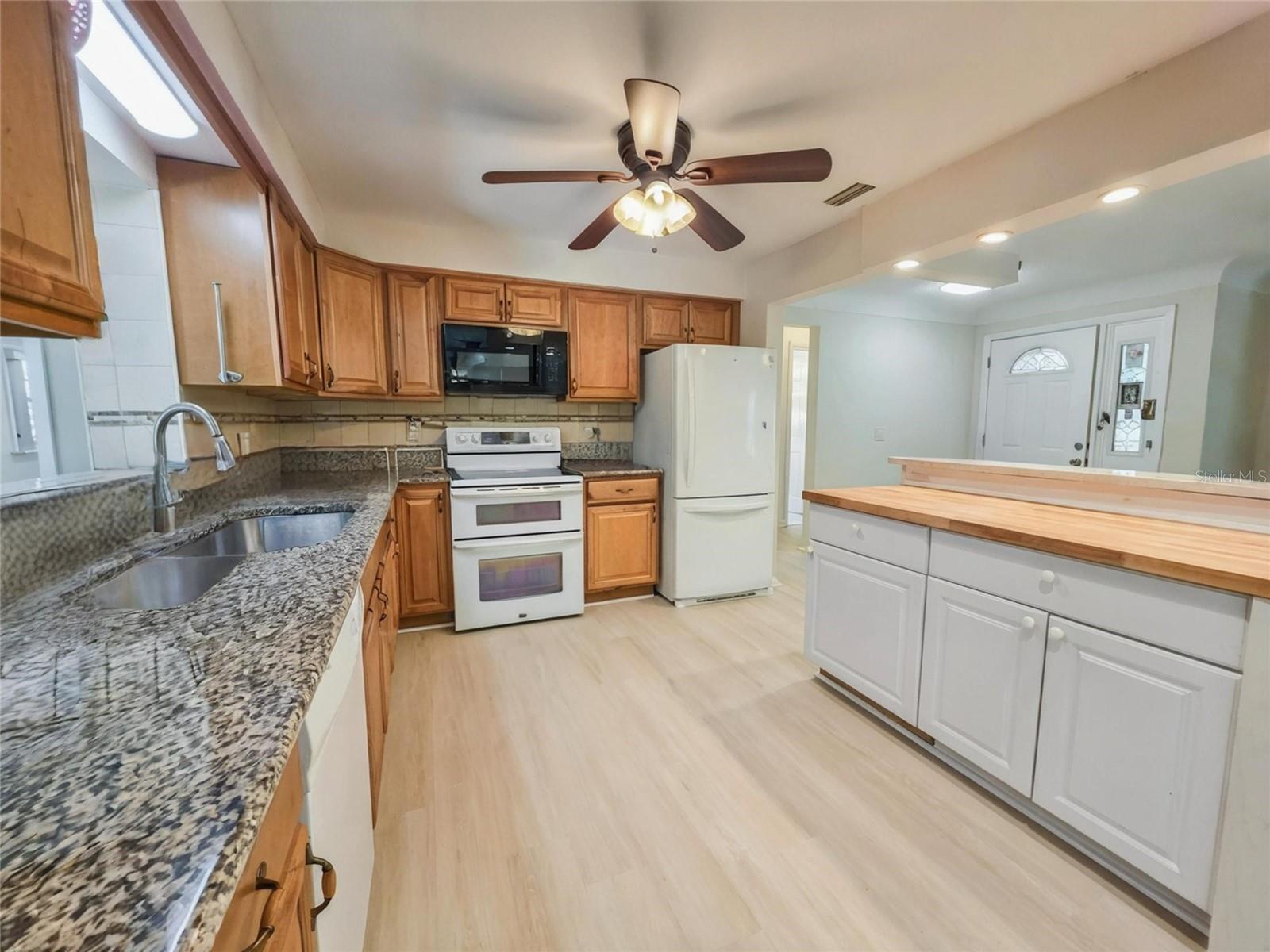 Image 7 of 31 For 1543 Sandy Lane