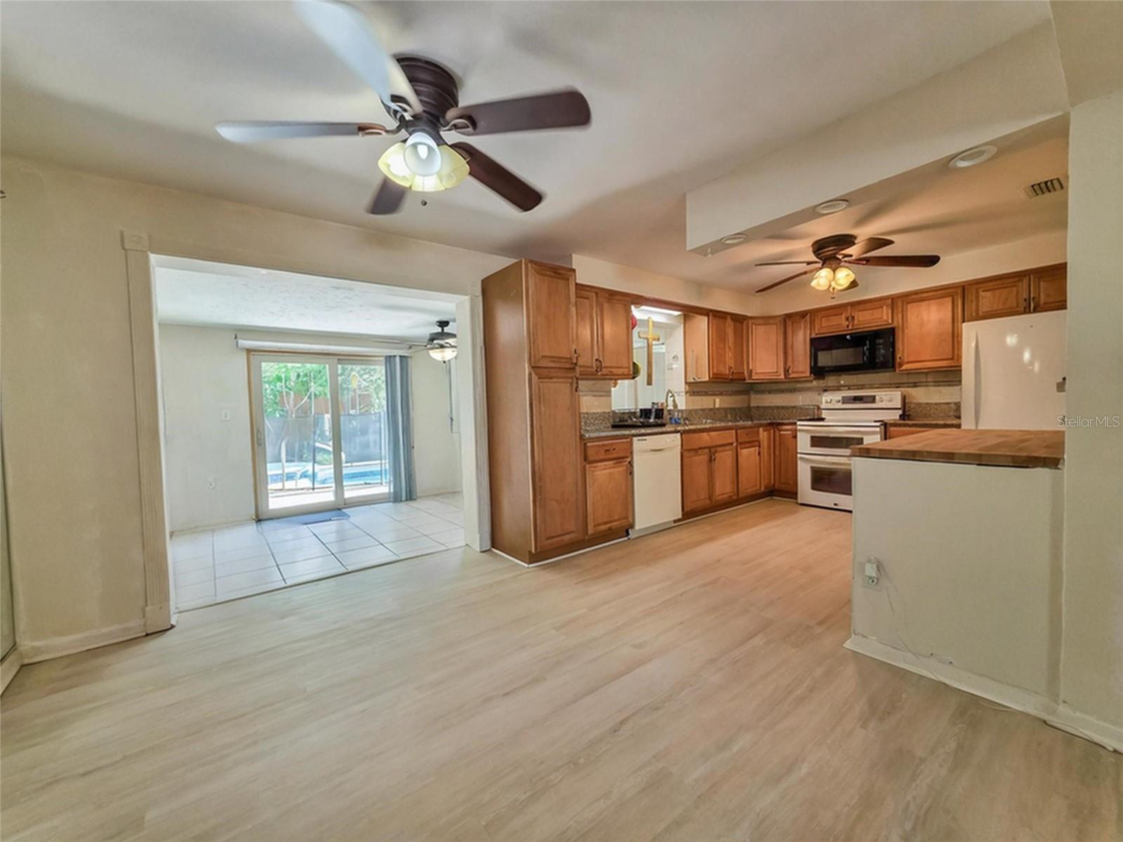 Image 9 of 31 For 1543 Sandy Lane