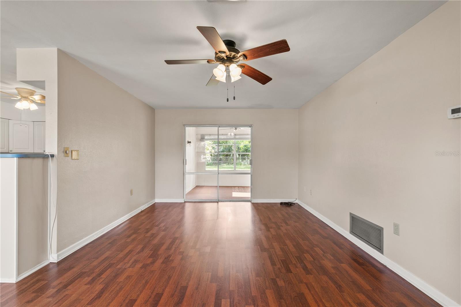 Image 6 of 51 For 3105 Garden Road