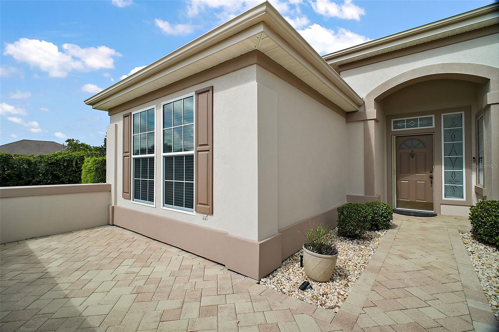 Image 3 of 55 For 13860 97th Avenue