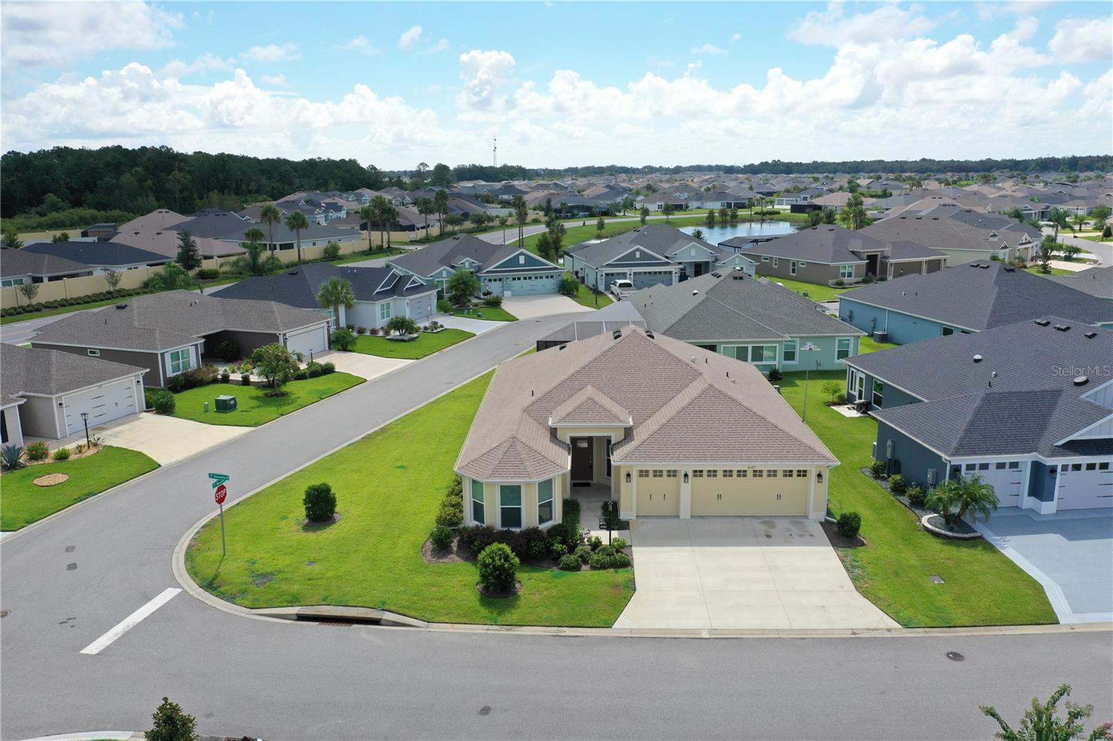 Image 17 of 26 For 4157 Collerette Court