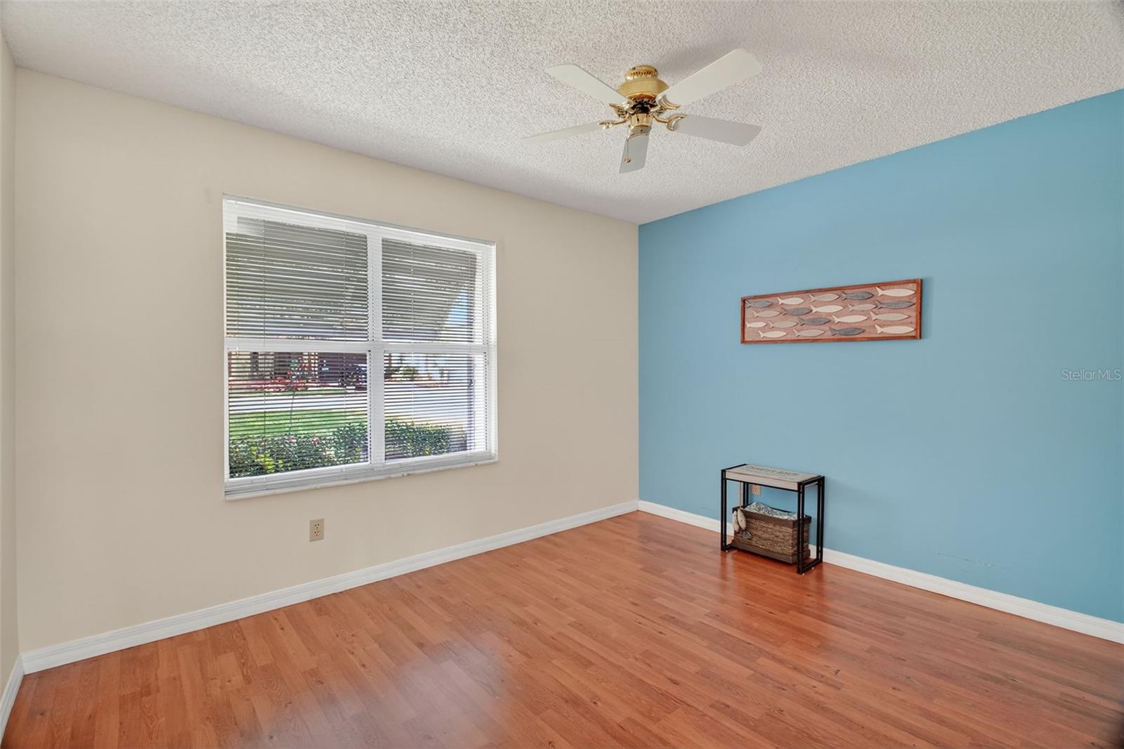 Image 22 of 42 For 525 Chula Vista Avenue