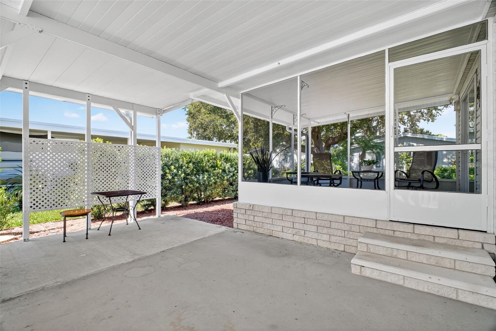 Image 4 of 36 For 458 Saint Johns Road