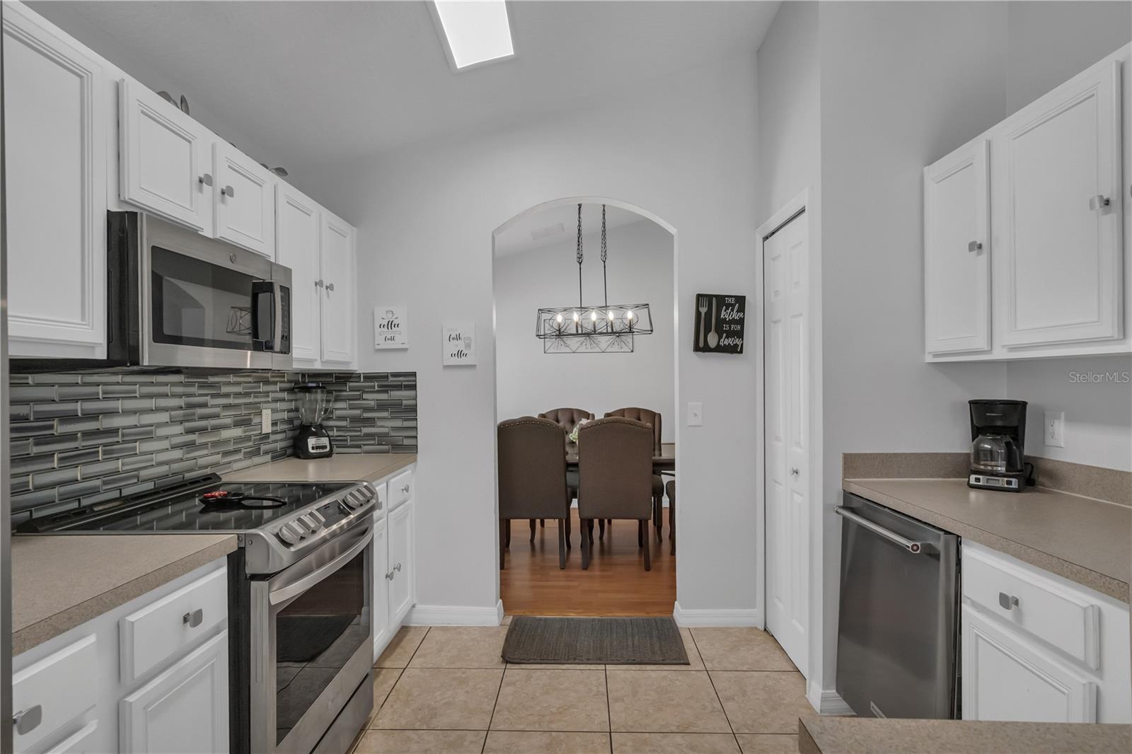 Image 6 of 61 For 217 Sevilla Avenue