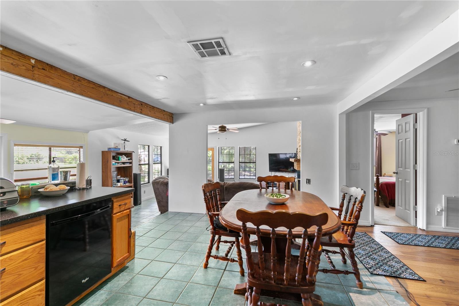Image 10 of 41 For 35216 Treasure Island Avenue