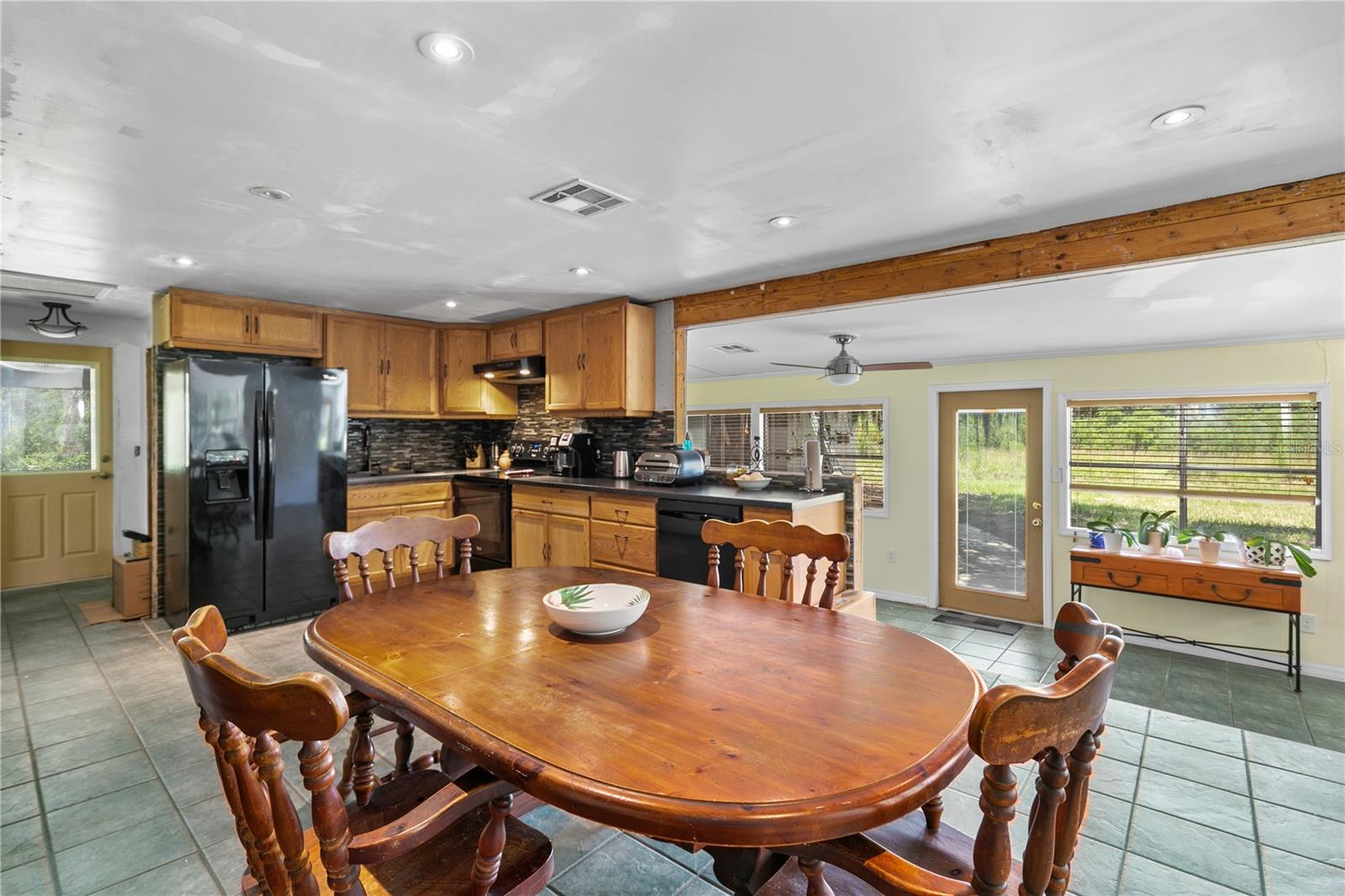 Image 11 of 41 For 35216 Treasure Island Avenue