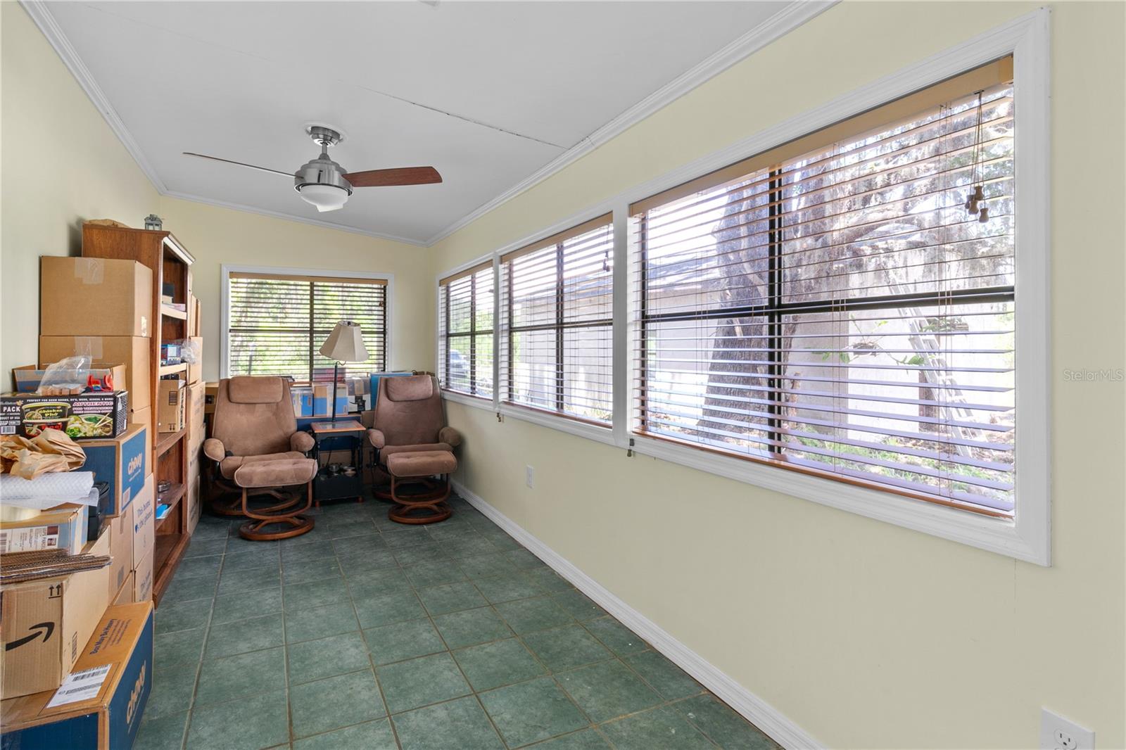 Image 16 of 41 For 35216 Treasure Island Avenue