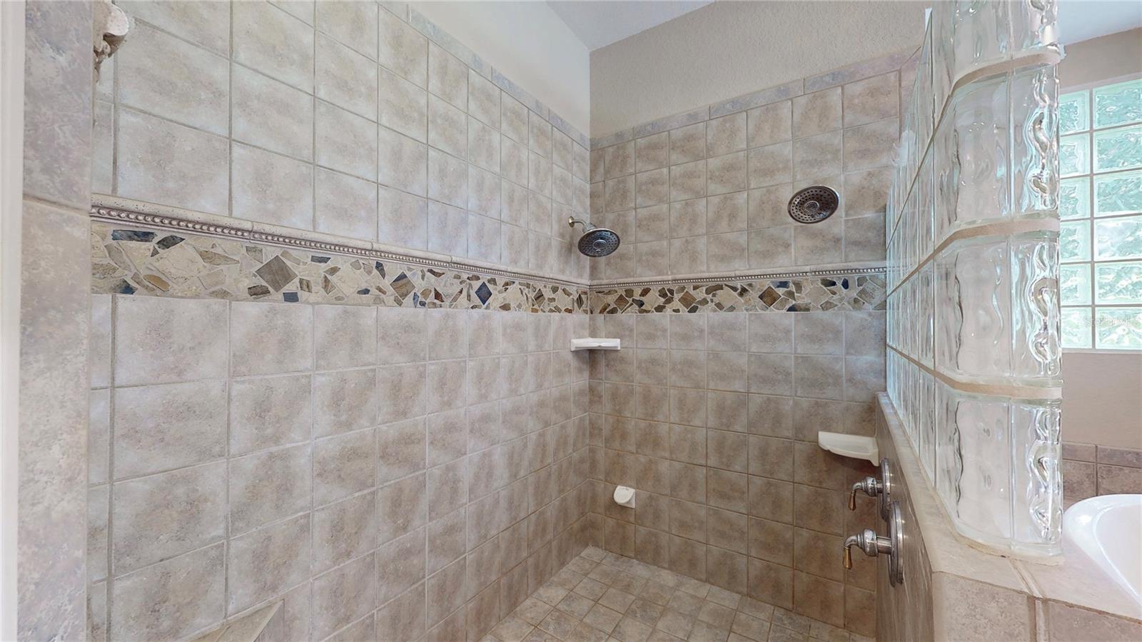Image 32 of 80 For 10430 Birch Tree Lane